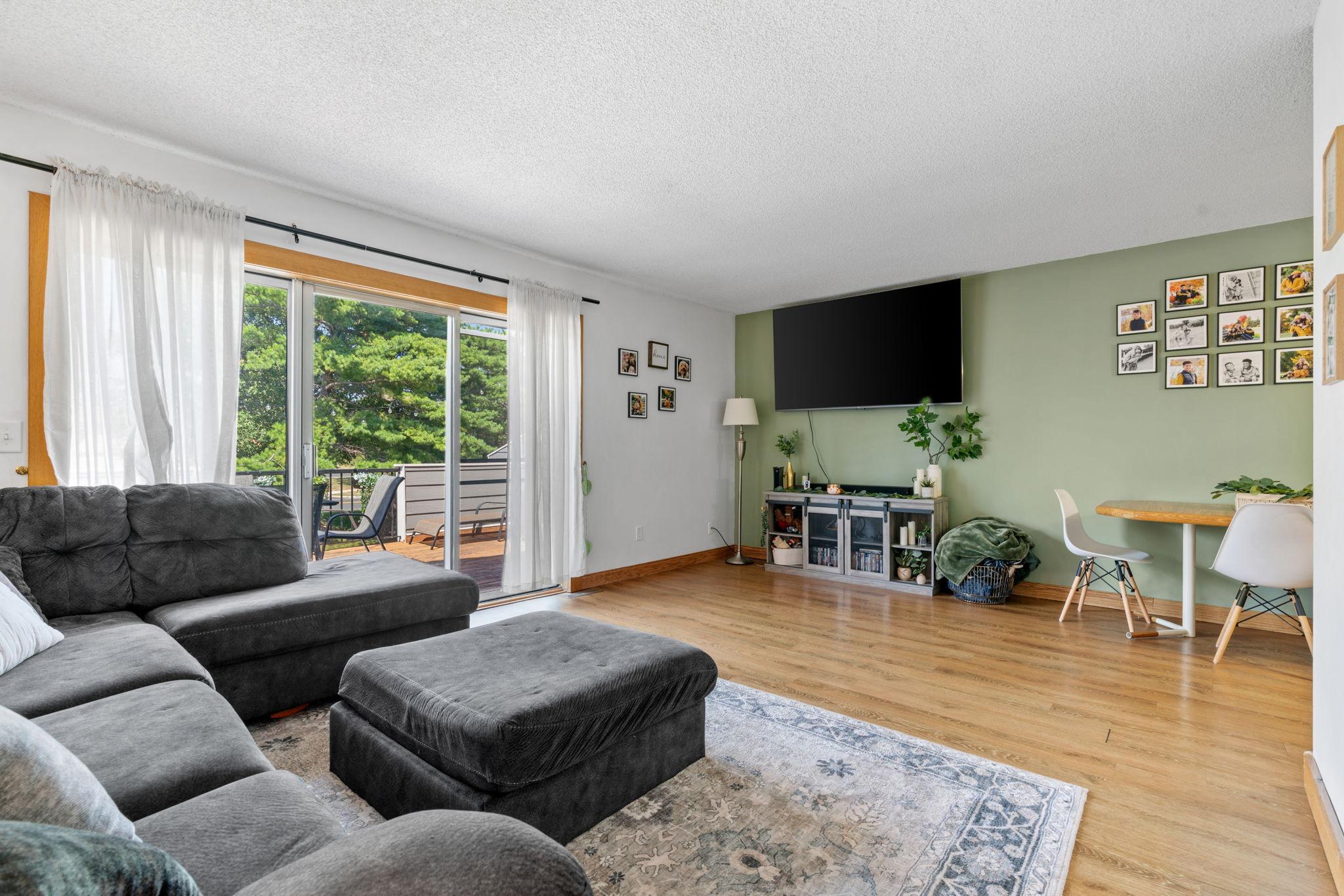 View of Residential at 14260 Estates Avenue, Apple Valley MN 55124, Apple Valley (5 of 34) - Mike Wilen | Minnesota Team Real Estate