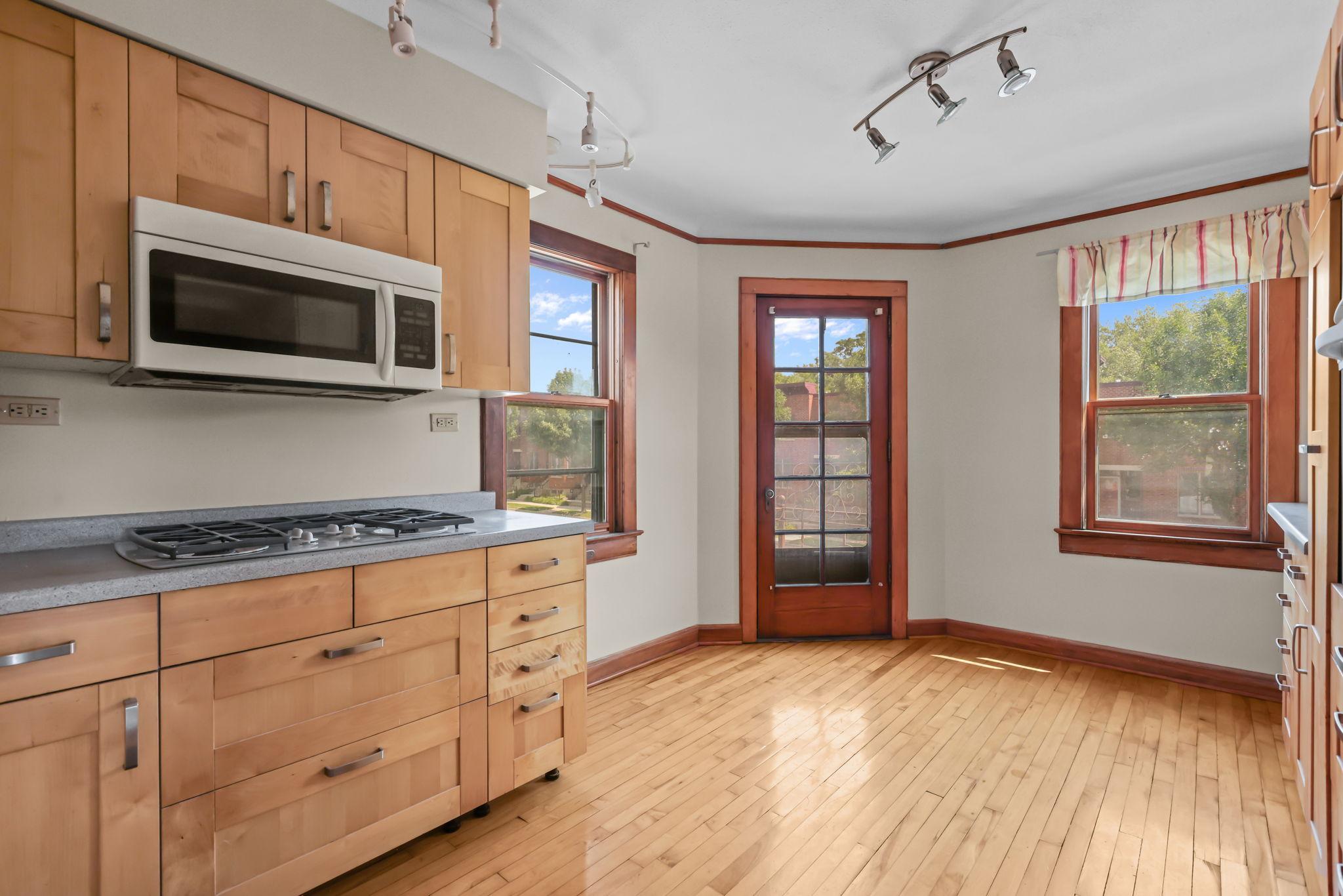 View of Commercial Sale at 539 Payne Avenue, Saint Paul MN 55130, Saint Paul (17 of 30) - Mike Wilen | Minnesota Team Real Estate