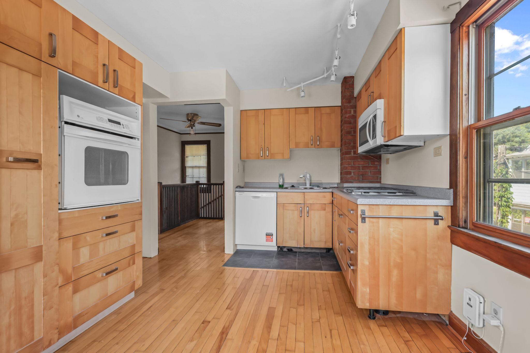 View of Commercial Sale at 539 Payne Avenue, Saint Paul MN 55130, Saint Paul (16 of 30) - Mike Wilen | Minnesota Team Real Estate