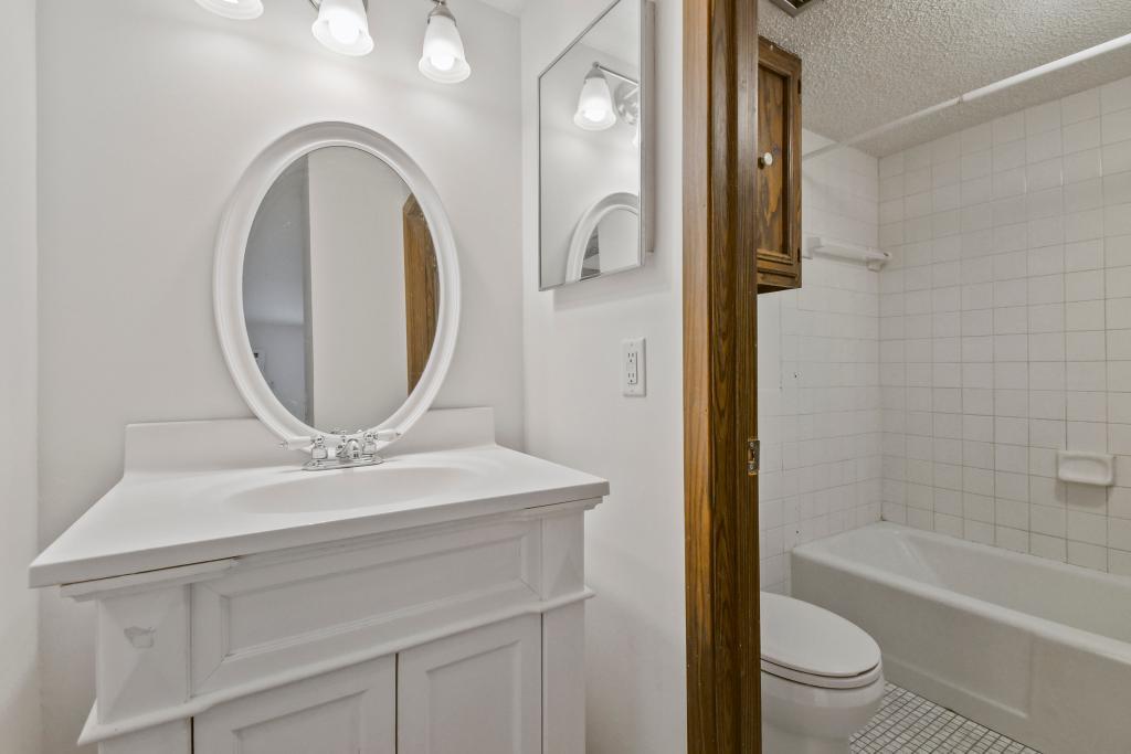 View of Residential at 4400 Cedar Lake Road #3, Saint Louis Park MN 55416, Saint Louis Park (24 of 37) - Mike Wilen | Minnesota Team Real Estate