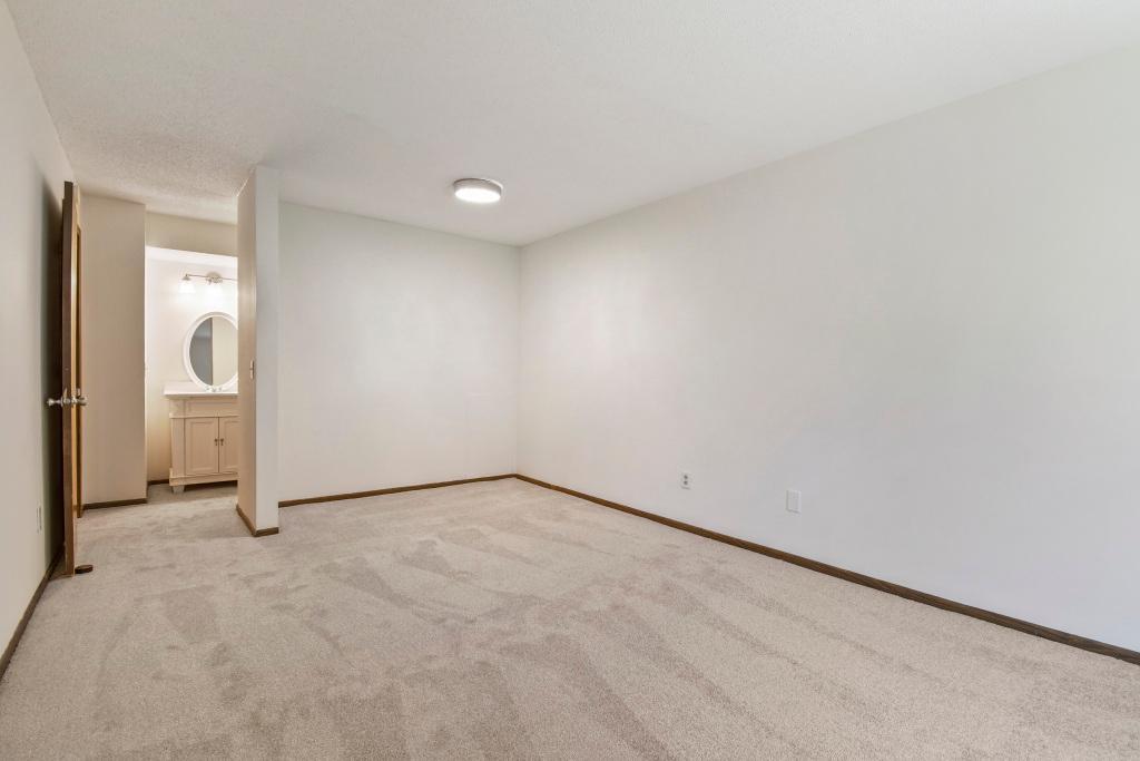 View of Residential at 4400 Cedar Lake Road #3, Saint Louis Park MN 55416, Saint Louis Park (21 of 37) - Mike Wilen | Minnesota Team Real Estate