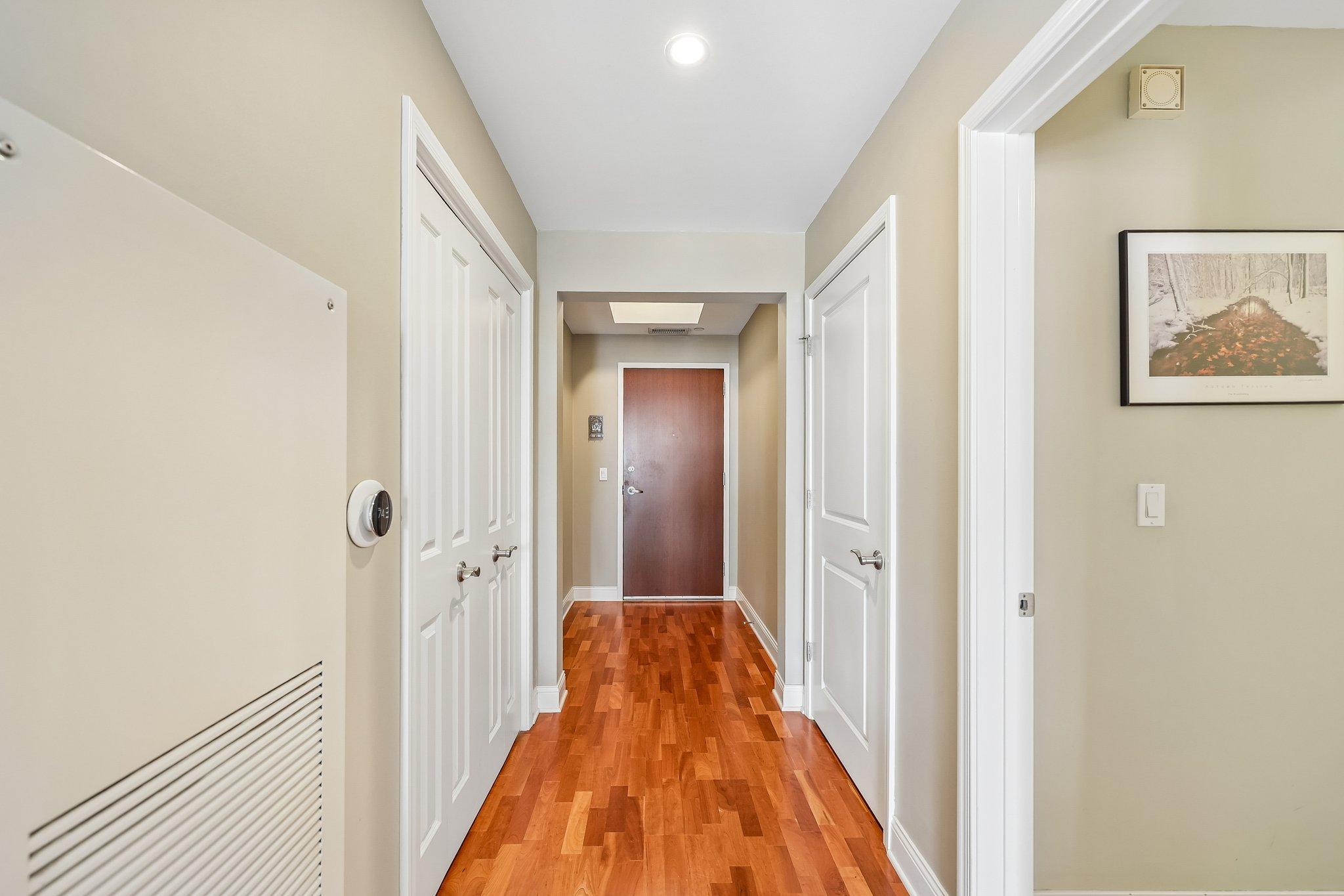 View of Residential at 100 3rd Avenue #1006, Minneapolis MN 55401, Minneapolis (14 of 56) - Mike Wilen | Minnesota Team Real Estate