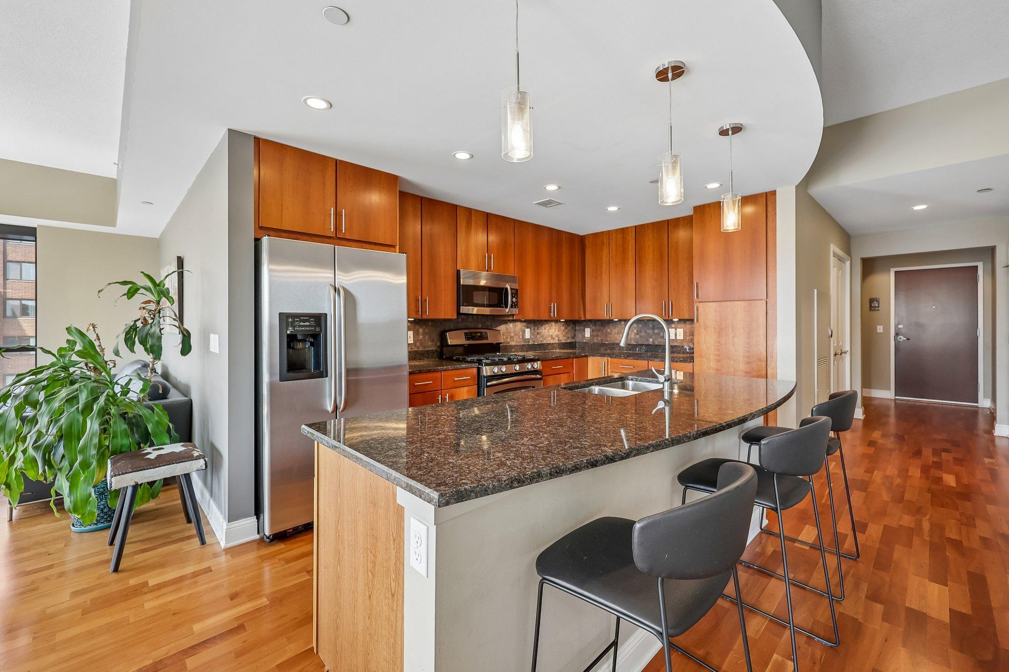 View of Residential at 100 3rd Avenue #1006, Minneapolis MN 55401, Minneapolis (11 of 56) - Mike Wilen | Minnesota Team Real Estate