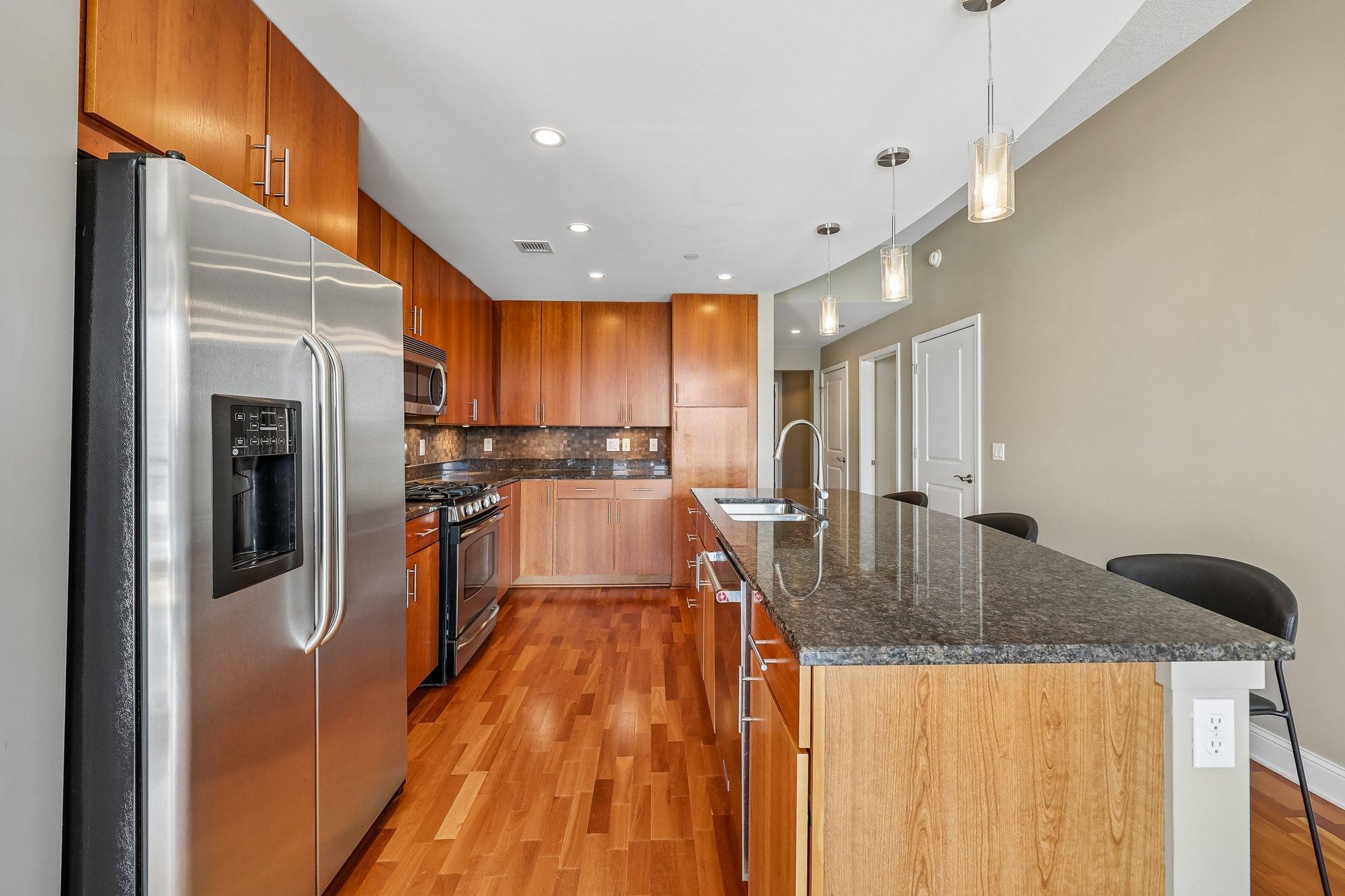 View of Residential at 100 3rd Avenue #1006, Minneapolis MN 55401, Minneapolis (10 of 56) - Mike Wilen | Minnesota Team Real Estate