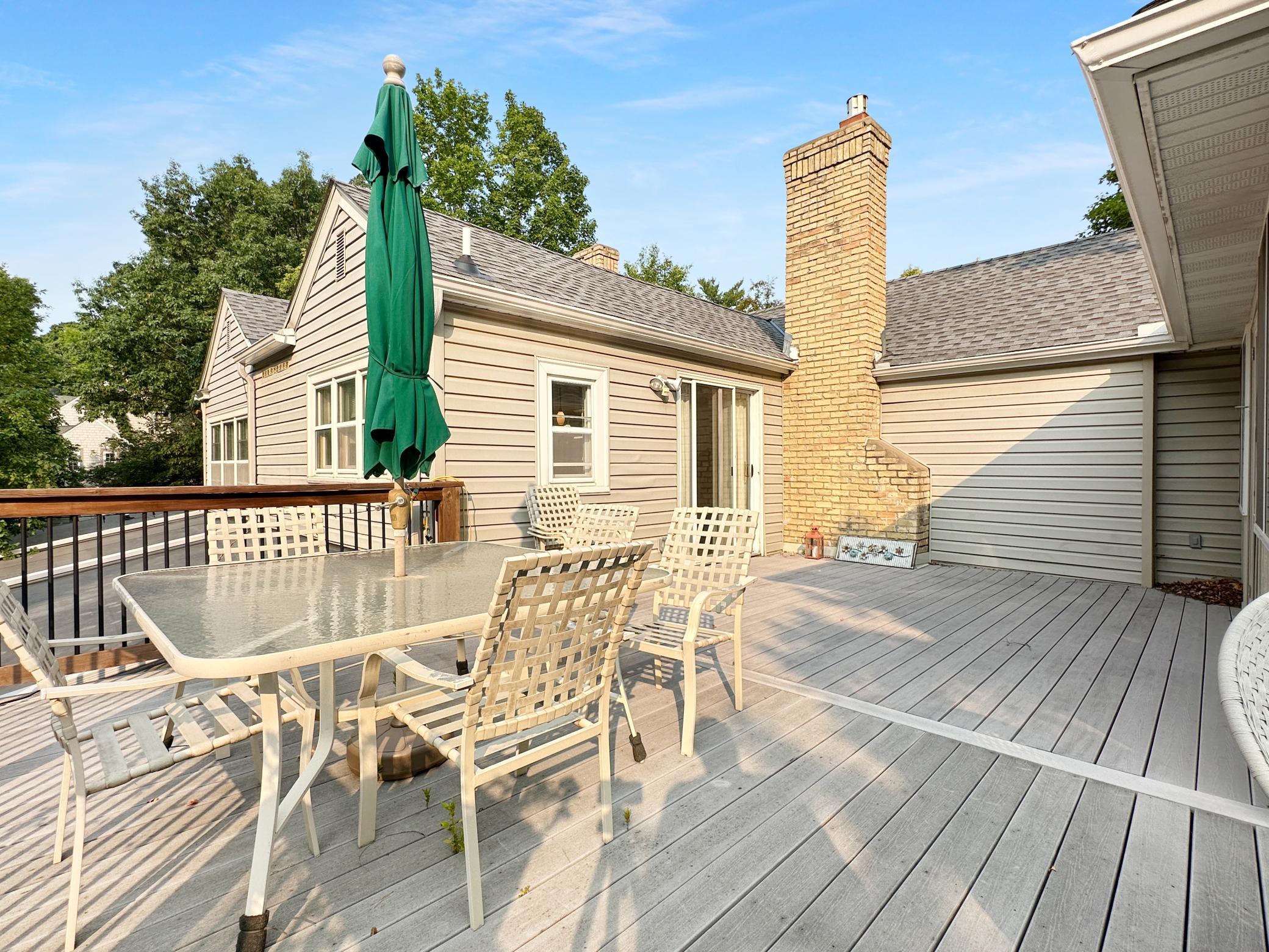 View of Residential at 251 Lake Street, Excelsior MN 55331, Excelsior (39 of 46) - Mike Wilen | Minnesota Team Real Estate