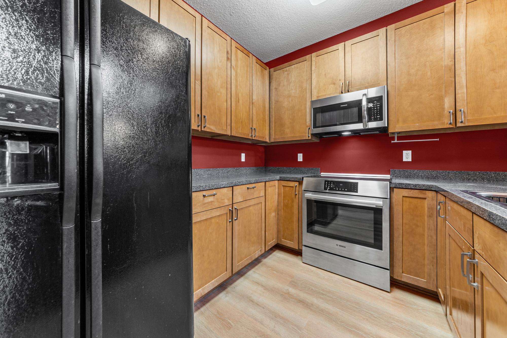 View of Residential at 941 Newport Avenue, Shakopee MN 55379, Shakopee (14 of 40) - Mike Wilen | Minnesota Team Real Estate