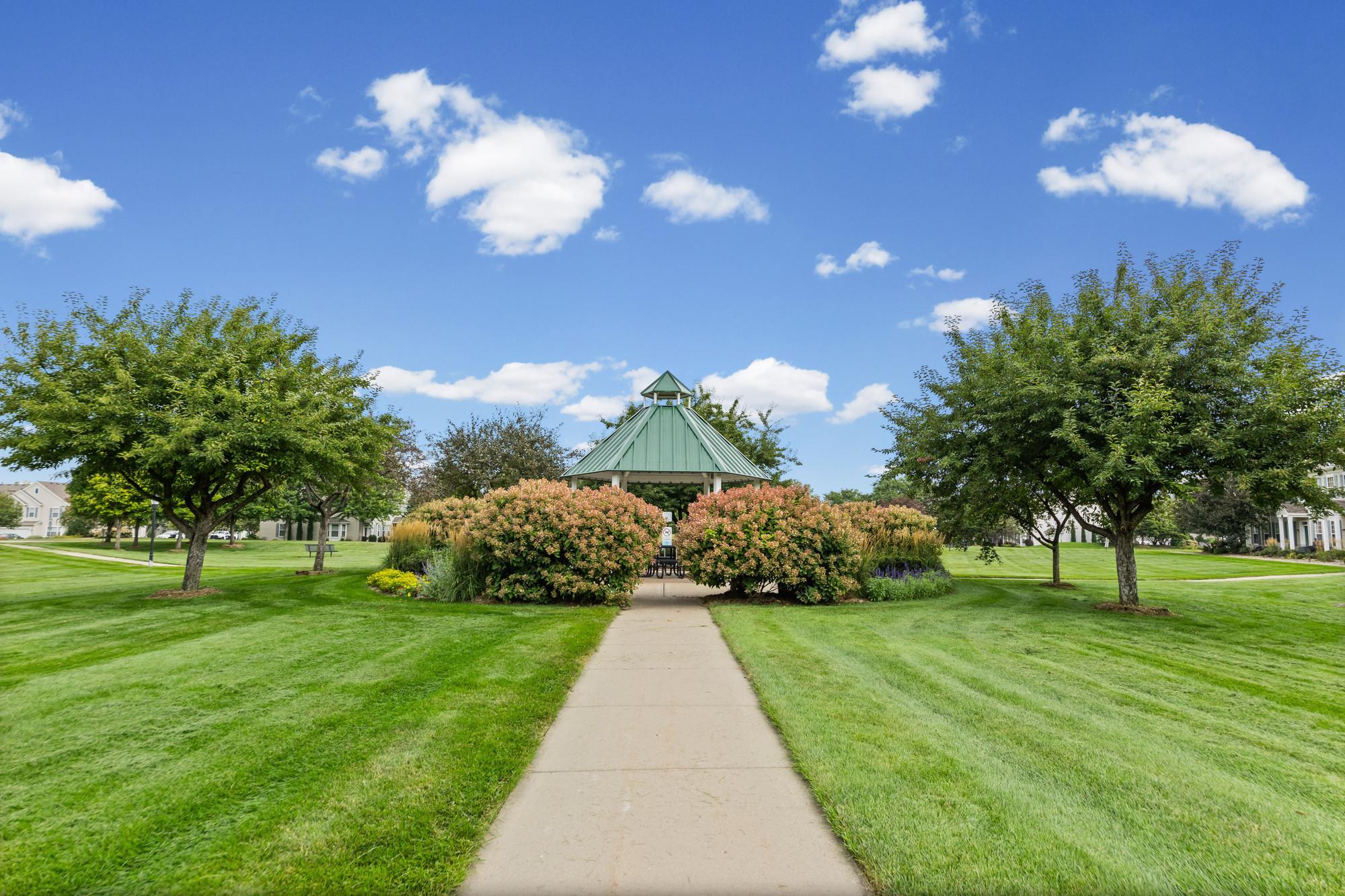 View of Residential at 941 Newport Avenue, Shakopee MN 55379, Shakopee (33 of 40) - Mike Wilen | Minnesota Team Real Estate
