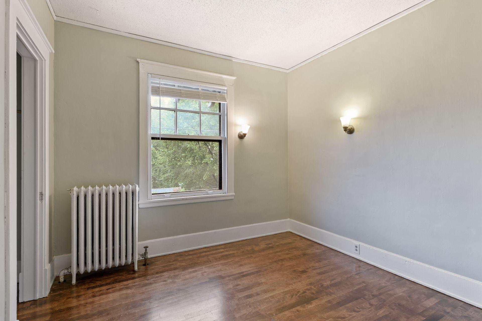 View of Residential Income at 1108 28th Street, Minneapolis MN 55408, Minneapolis (11 of 17) - Mike Wilen | Minnesota Team Real Estate