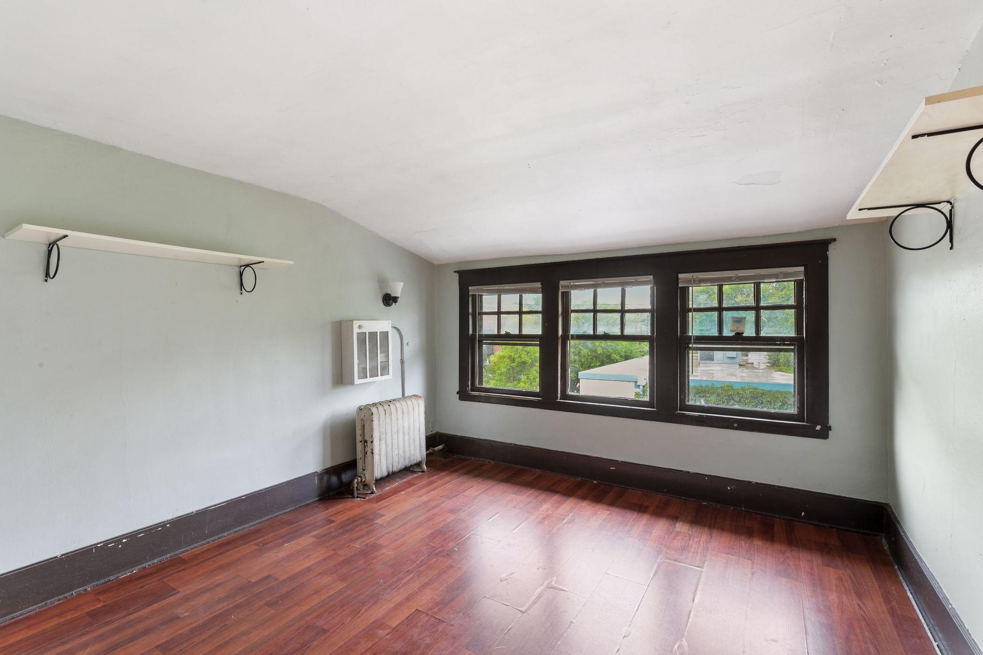 View of Residential Income at 1108 28th Street, Minneapolis MN 55408, Minneapolis (15 of 17) - Mike Wilen | Minnesota Team Real Estate