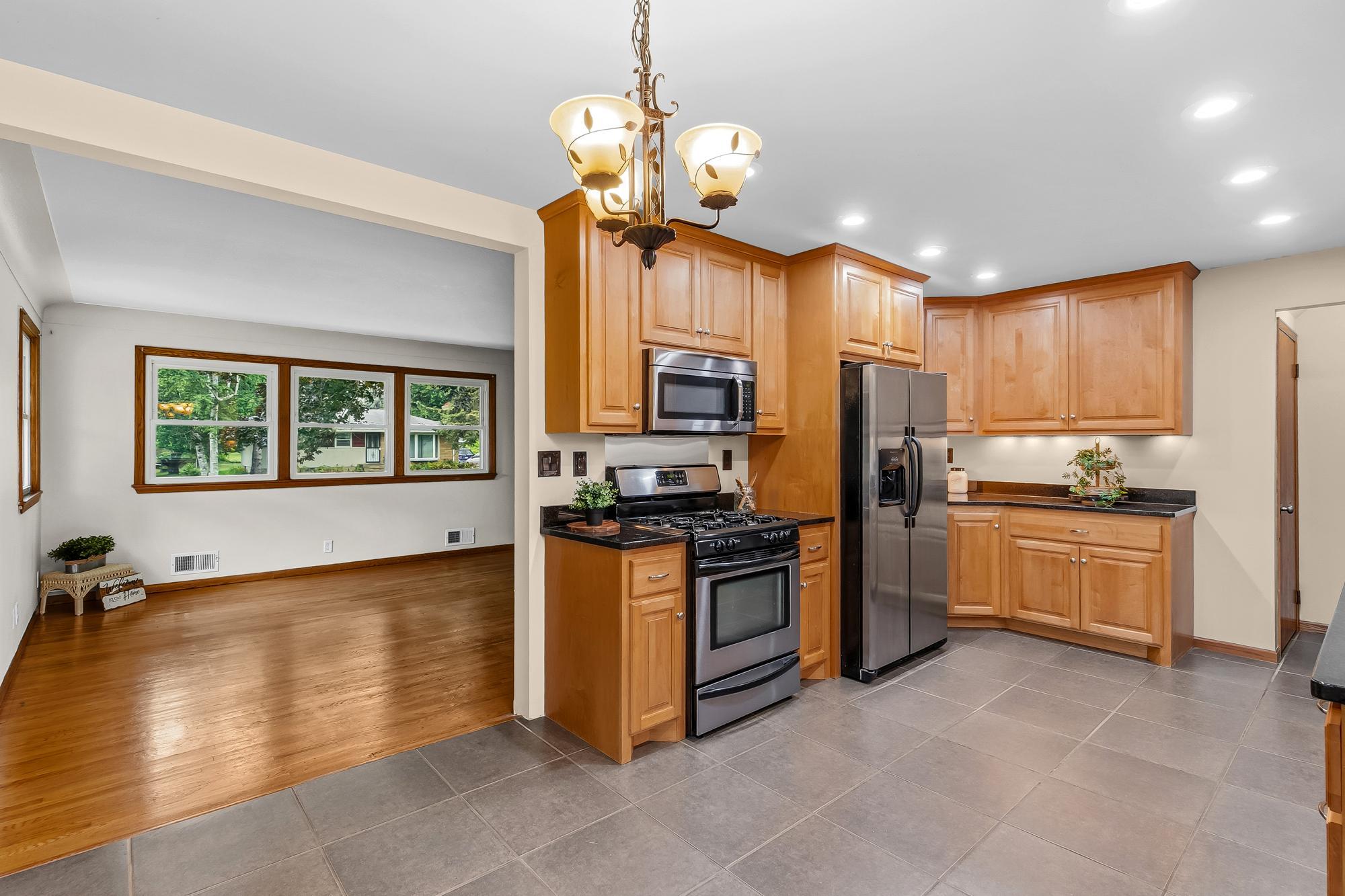 View of Residential at 1843 Grant Road, Arden Hills MN 55112, Arden Hills (4 of 34) - Mike Wilen | Minnesota Team Real Estate