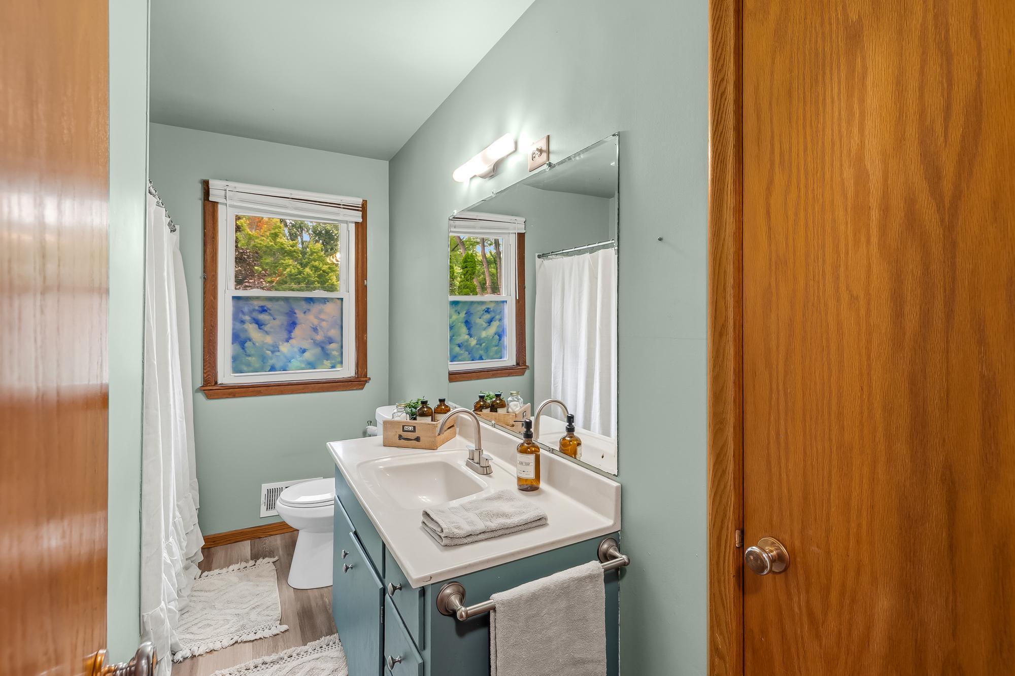 View of Residential at 1843 Grant Road, Arden Hills MN 55112, Arden Hills (11 of 34) - Mike Wilen | Minnesota Team Real Estate