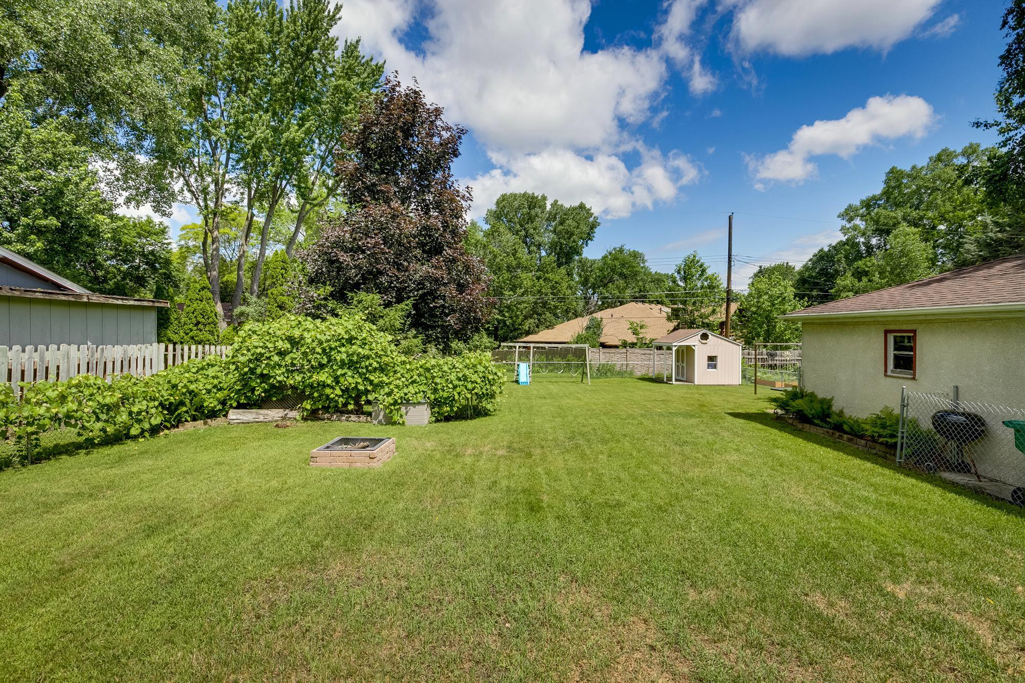 View of Residential at 1843 Grant Road, Arden Hills MN 55112, Arden Hills (19 of 34) - Mike Wilen | Minnesota Team Real Estate
