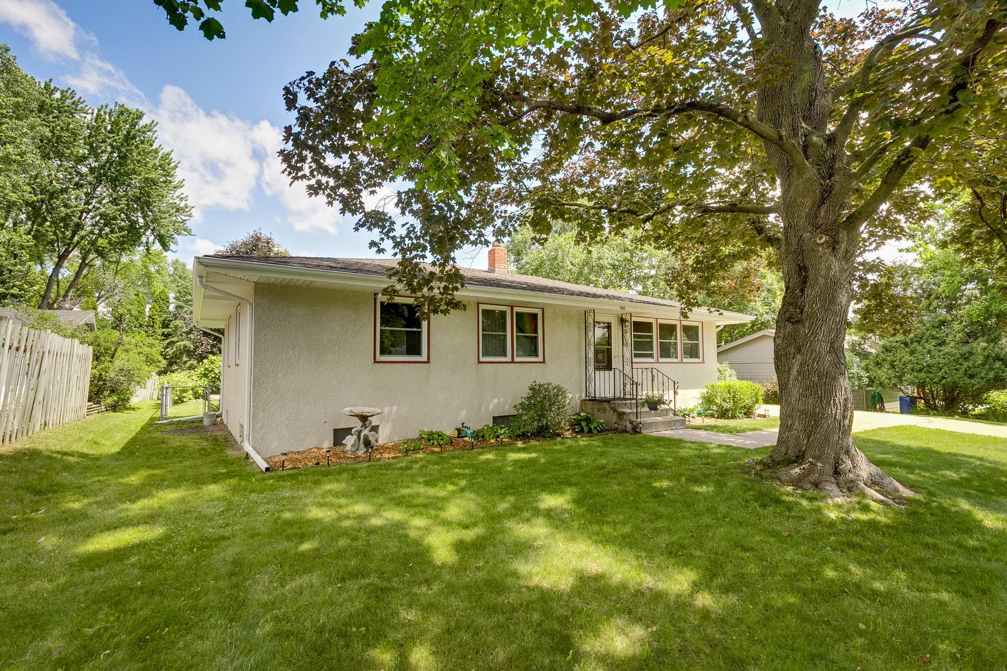 View of Residential at 1843 Grant Road, Arden Hills MN 55112, Arden Hills (31 of 34) - Mike Wilen | Minnesota Team Real Estate