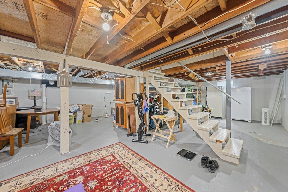 View of Residential at 198 Ferndale Street, Maplewood MN 55119, Maplewood (30 of 45) - Mike Wilen | Minnesota Team Real Estate
