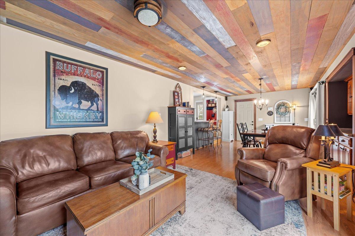 View of Residential at 198 Ferndale Street, Maplewood MN 55119, Maplewood (18 of 45) - Mike Wilen | Minnesota Team Real Estate