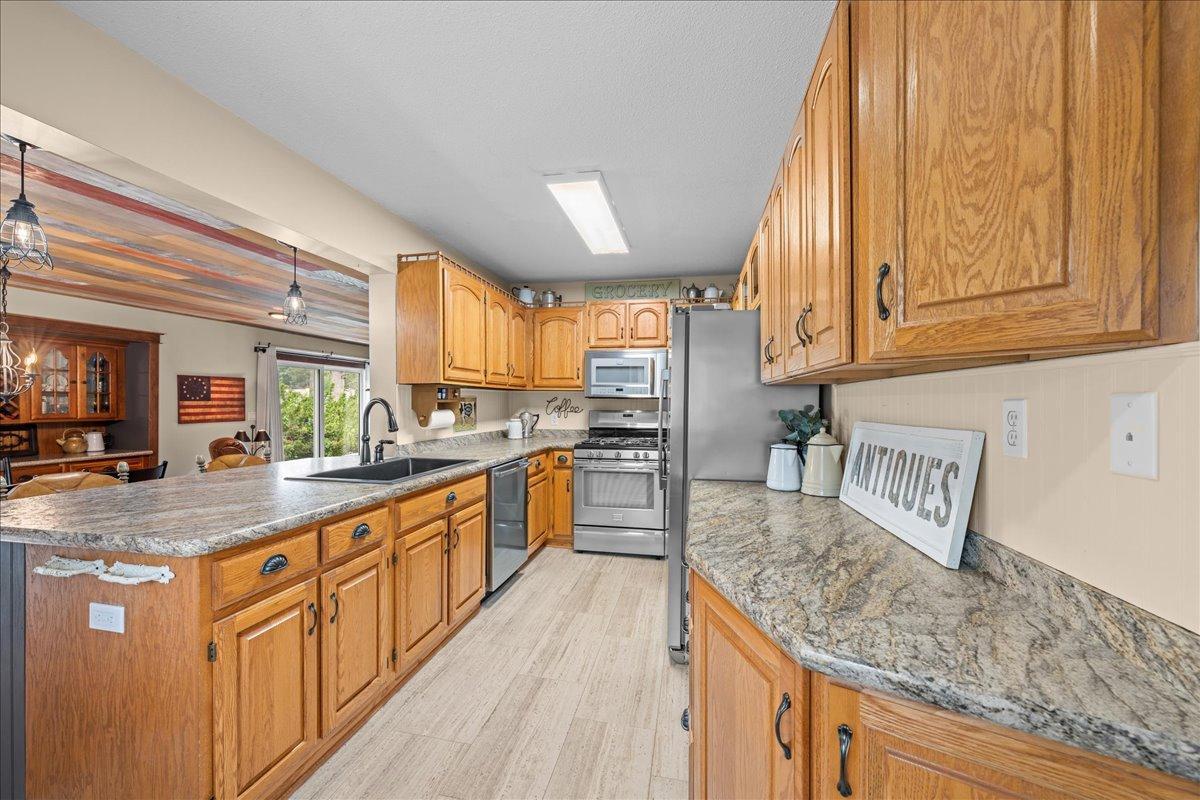 View of Residential at 198 Ferndale Street, Maplewood MN 55119, Maplewood (12 of 45) - Mike Wilen | Minnesota Team Real Estate
