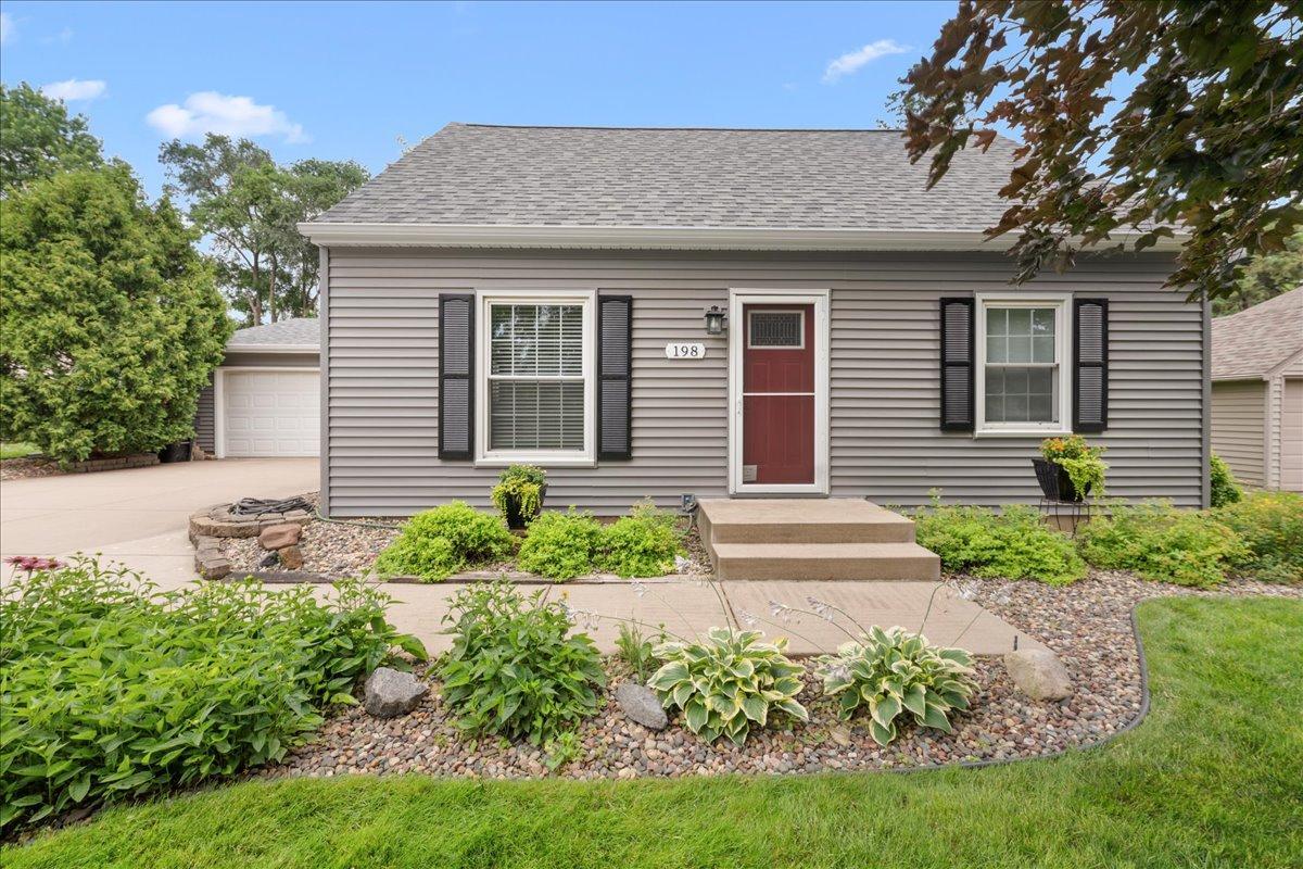 View of Residential at 198 Ferndale Street, Maplewood MN 55119, Maplewood (2 of 45) - Mike Wilen | Minnesota Team Real Estate