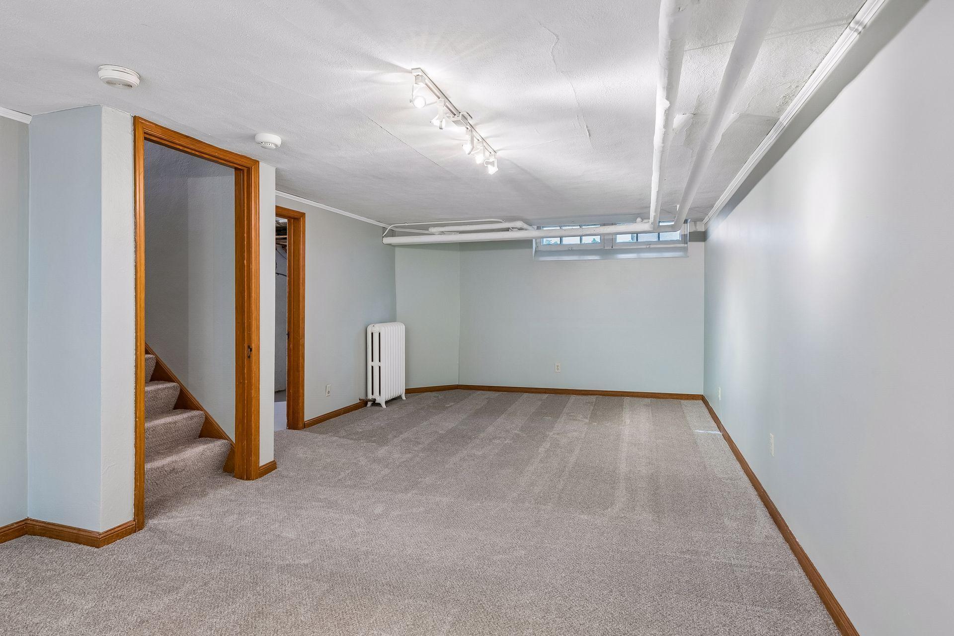 View of Residential at 3821 Drew Avenue, Minneapolis MN 55410, Minneapolis (35 of 50) - Mike Wilen | Minnesota Team Real Estate