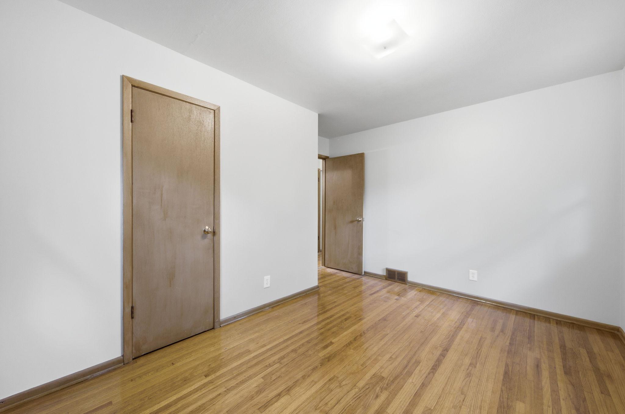 View of Residential at 6717 Dutton Avenue, Brooklyn Park MN 55428, Brooklyn Park (12 of 26) - Mike Wilen | Minnesota Team Real Estate