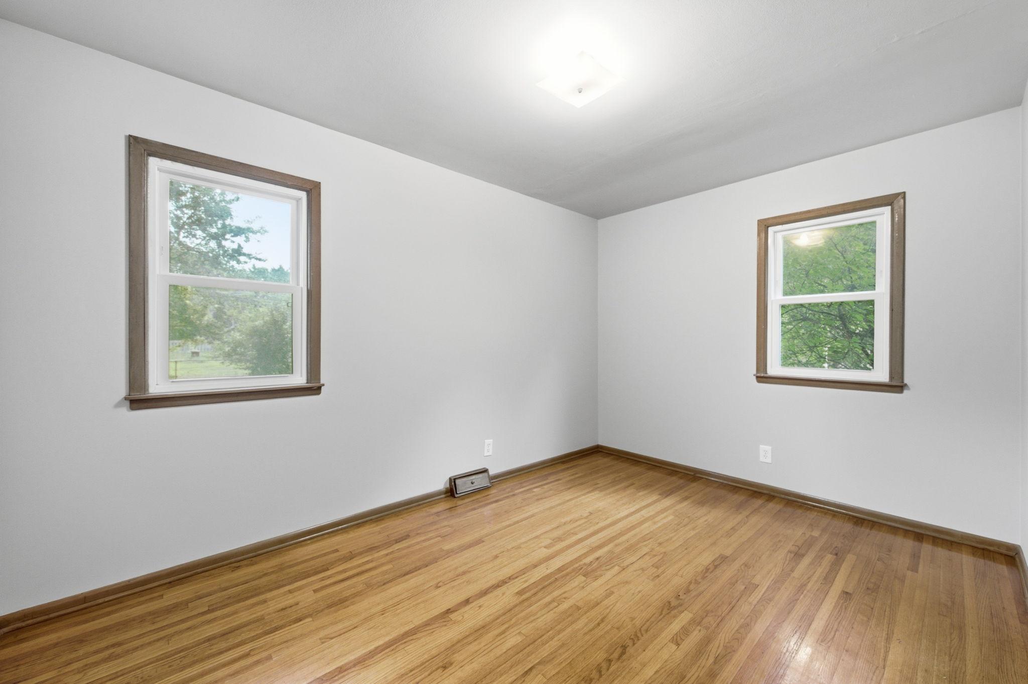 View of Residential at 6717 Dutton Avenue, Brooklyn Park MN 55428, Brooklyn Park (11 of 26) - Mike Wilen | Minnesota Team Real Estate