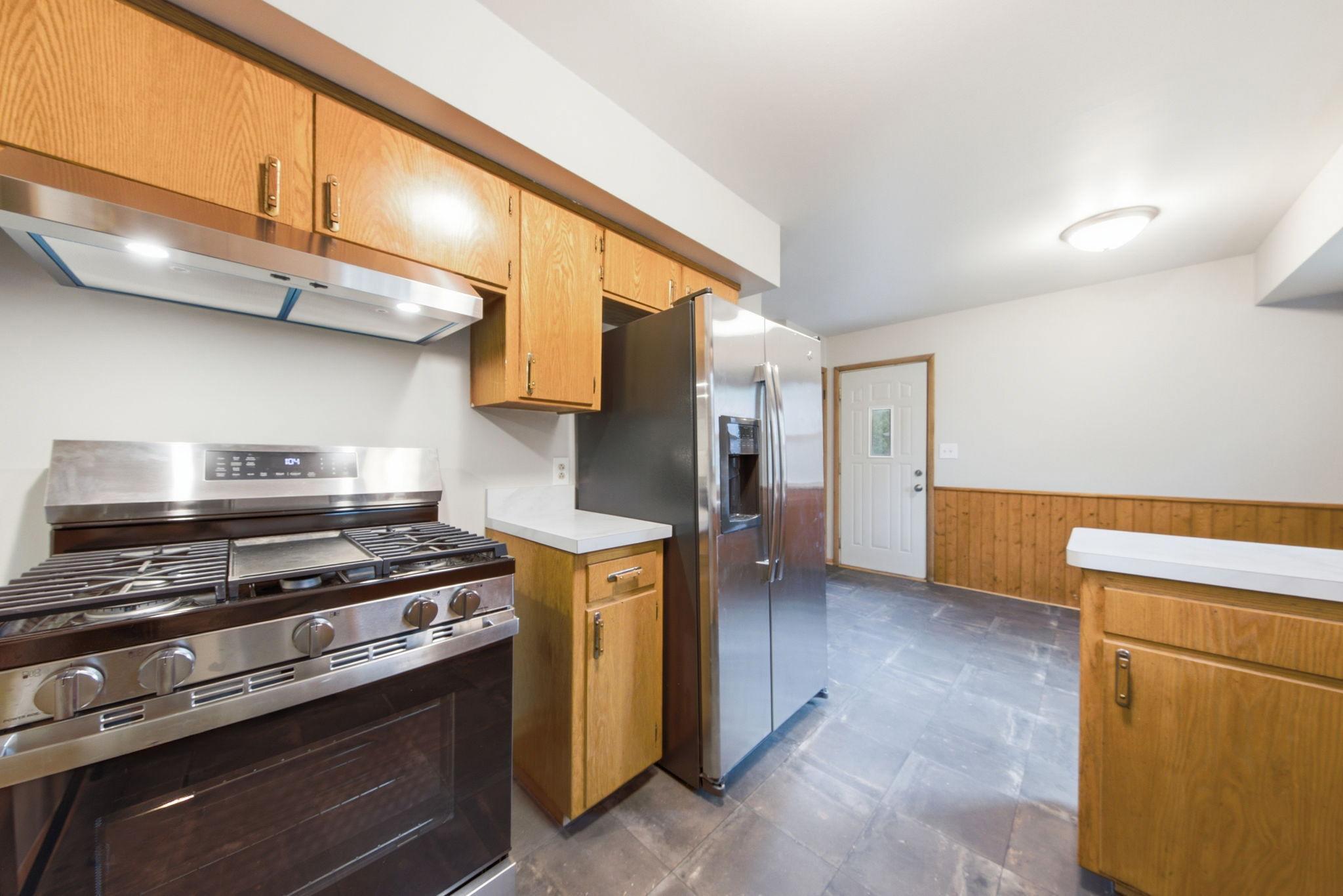 View of Residential at 6717 Dutton Avenue, Brooklyn Park MN 55428, Brooklyn Park (10 of 26) - Mike Wilen | Minnesota Team Real Estate