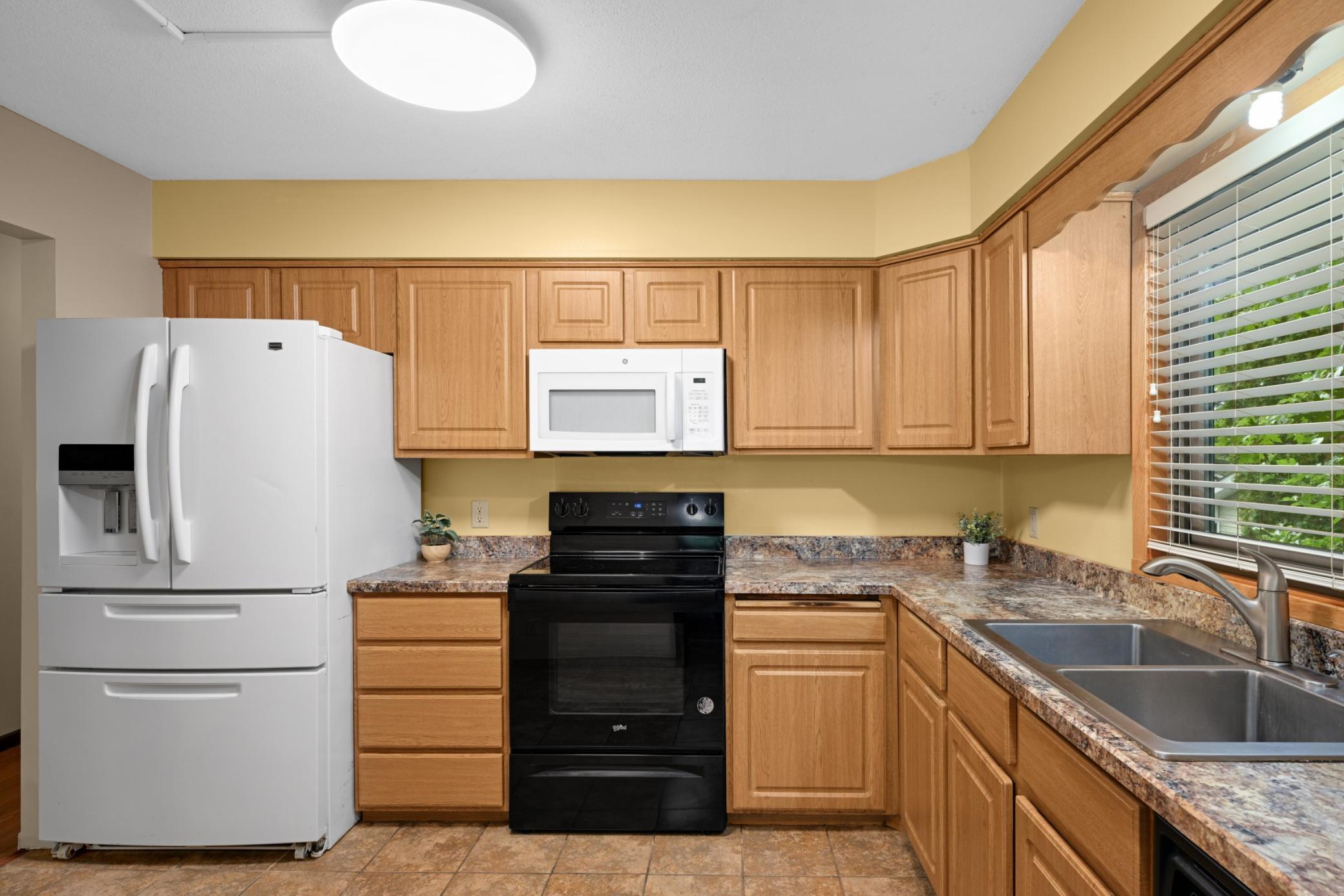 View of Residential at 1989 Foxridge Road, Saint Paul MN 55119, Saint Paul (11 of 36) - Mike Wilen | Minnesota Team Real Estate