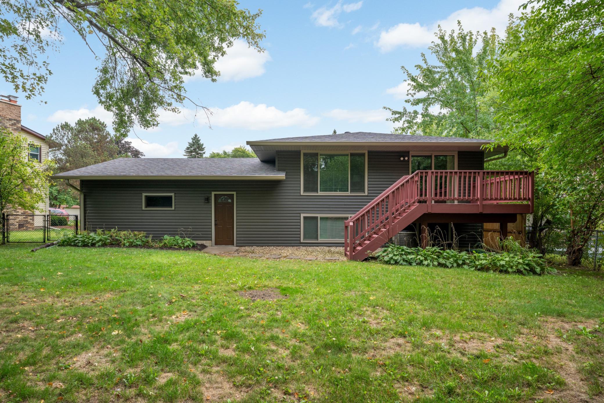 View of Residential at 1989 Foxridge Road, Saint Paul MN 55119, Saint Paul (26 of 36) - Mike Wilen | Minnesota Team Real Estate