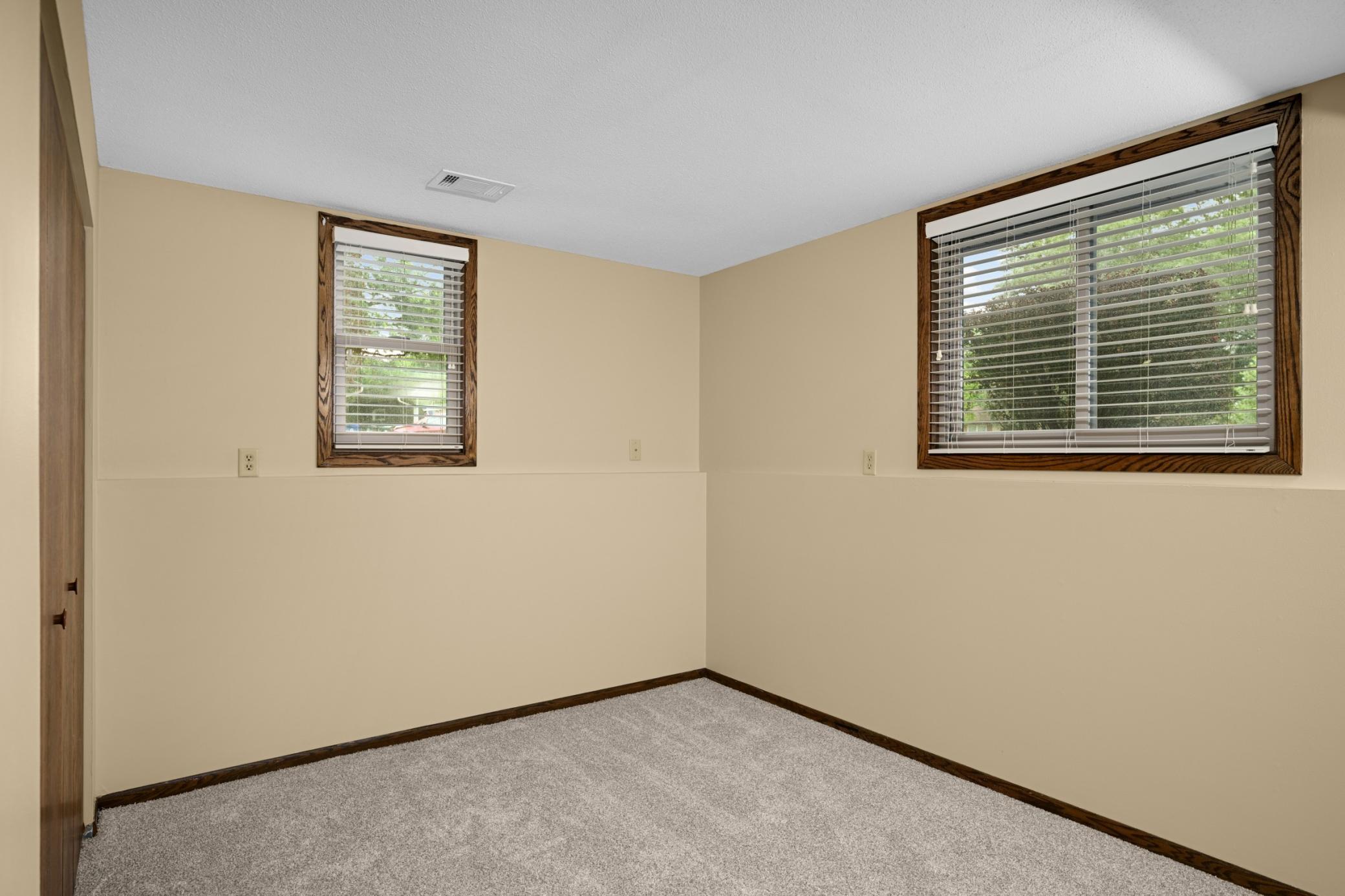 View of Residential at 1989 Foxridge Road, Saint Paul MN 55119, Saint Paul (23 of 36) - Mike Wilen | Minnesota Team Real Estate