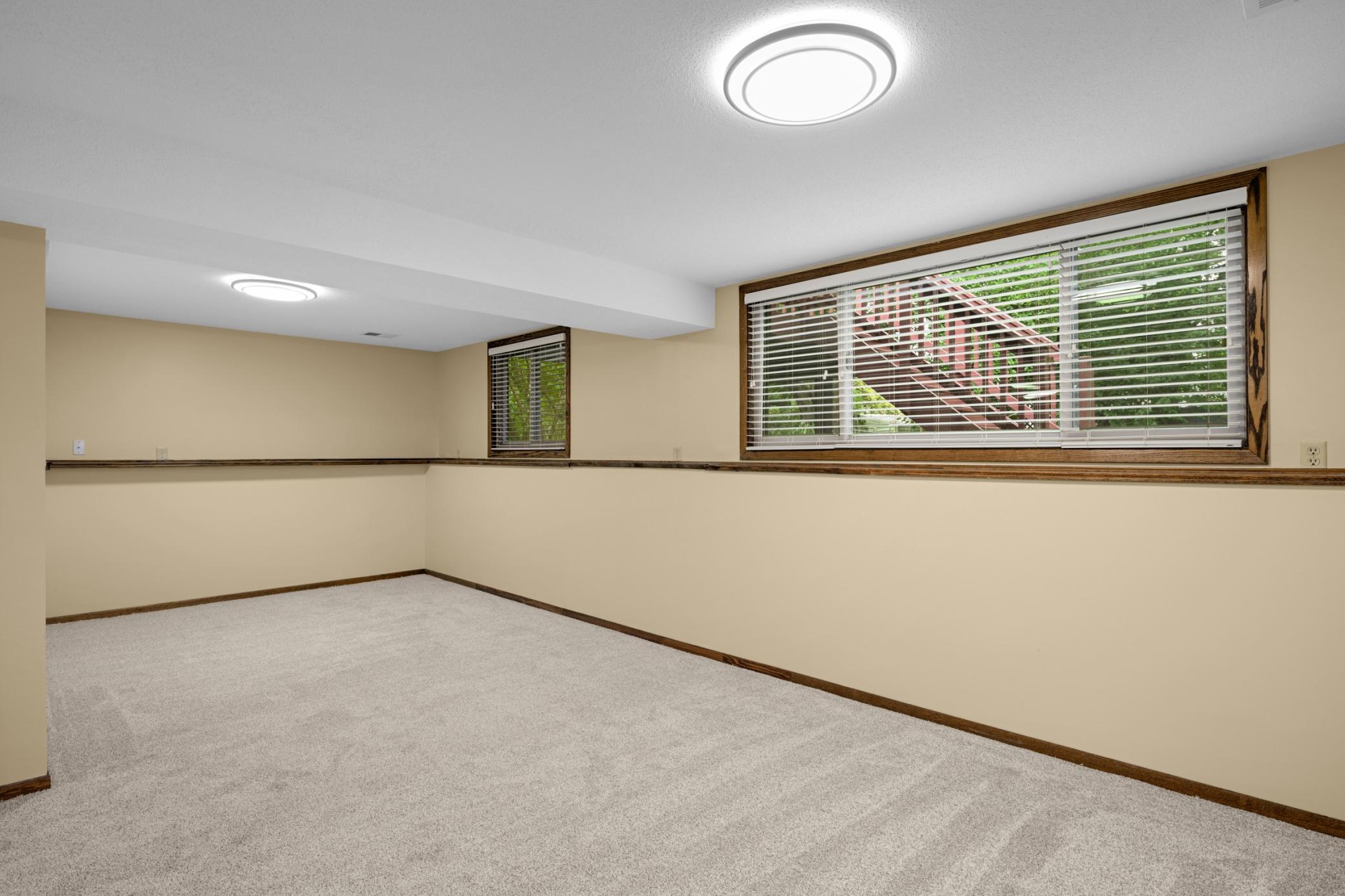 View of Residential at 1989 Foxridge Road, Saint Paul MN 55119, Saint Paul (19 of 36) - Mike Wilen | Minnesota Team Real Estate