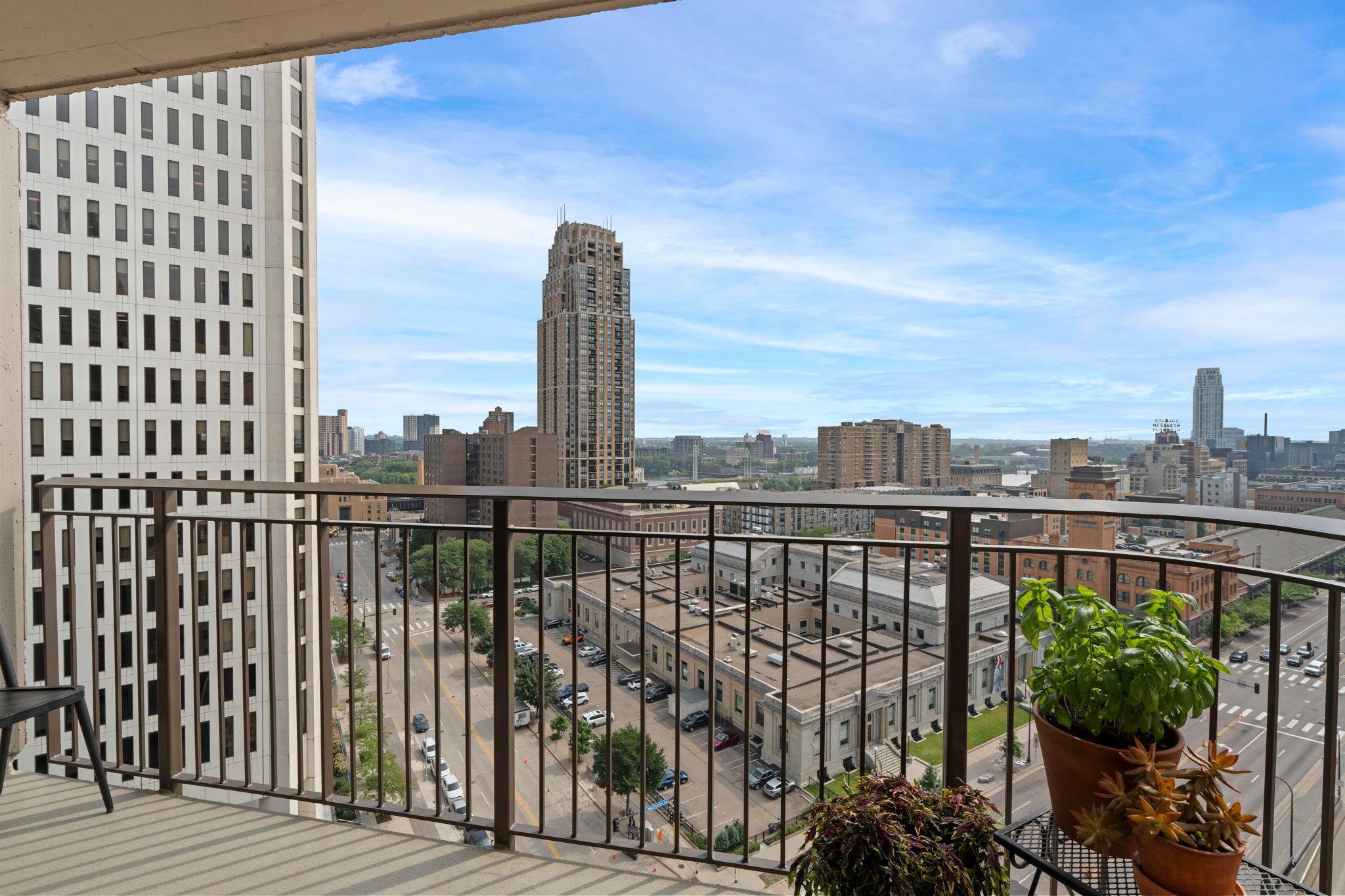 View of Residential at 121 Washington Avenue #1516, Minneapolis MN 55401, Minneapolis (19 of 48) - Mike Wilen | Minnesota Team Real Estate