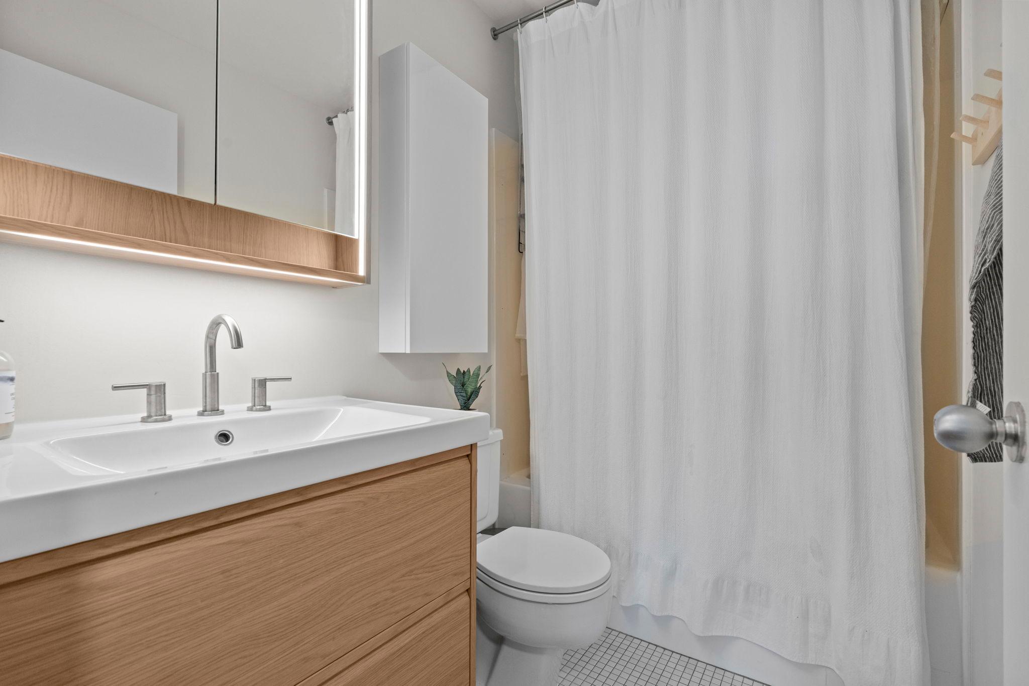 View of Residential at 121 Washington Avenue #1516, Minneapolis MN 55401, Minneapolis (13 of 48) - Mike Wilen | Minnesota Team Real Estate