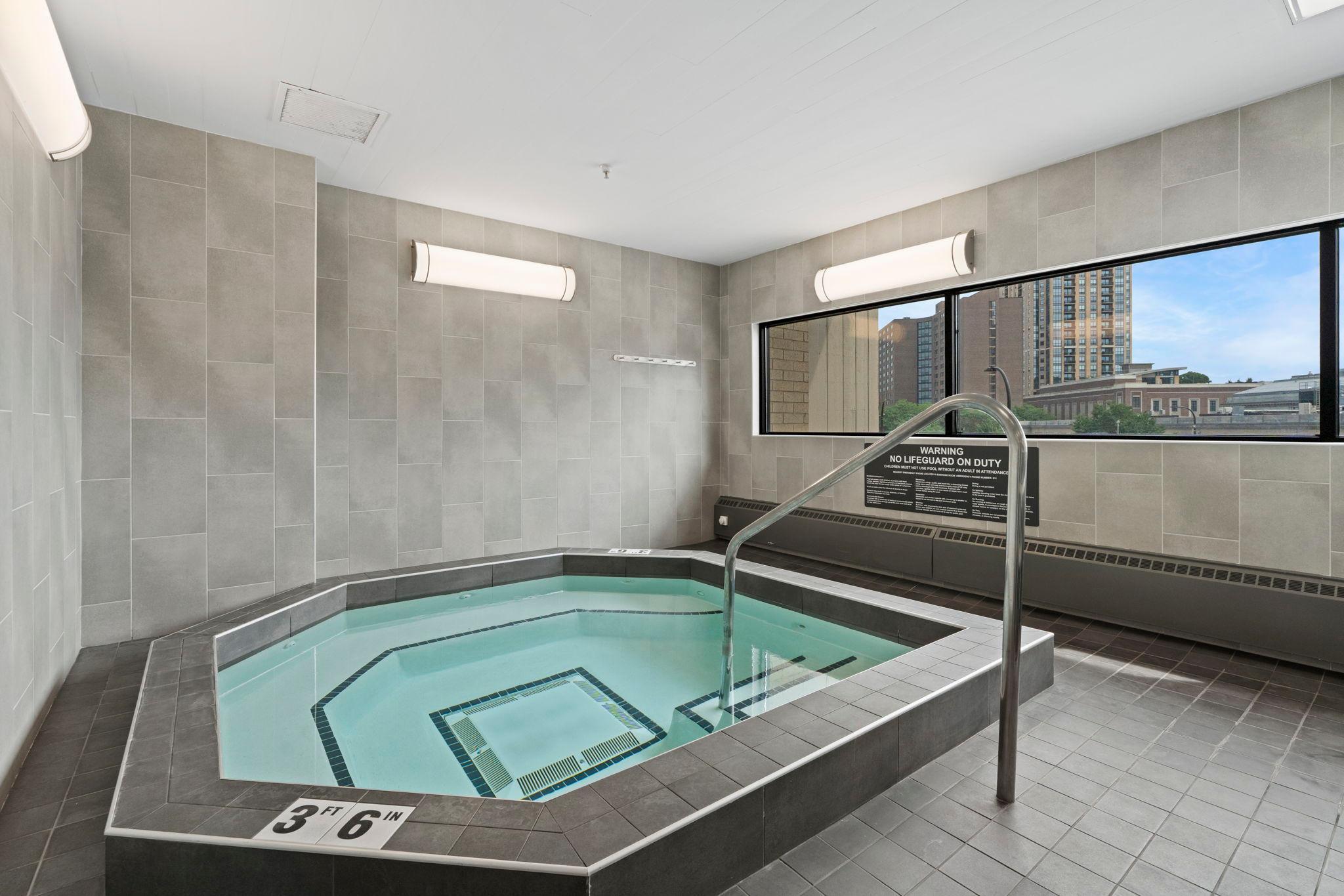 View of Residential at 121 Washington Avenue #1516, Minneapolis MN 55401, Minneapolis (35 of 48) - Mike Wilen | Minnesota Team Real Estate