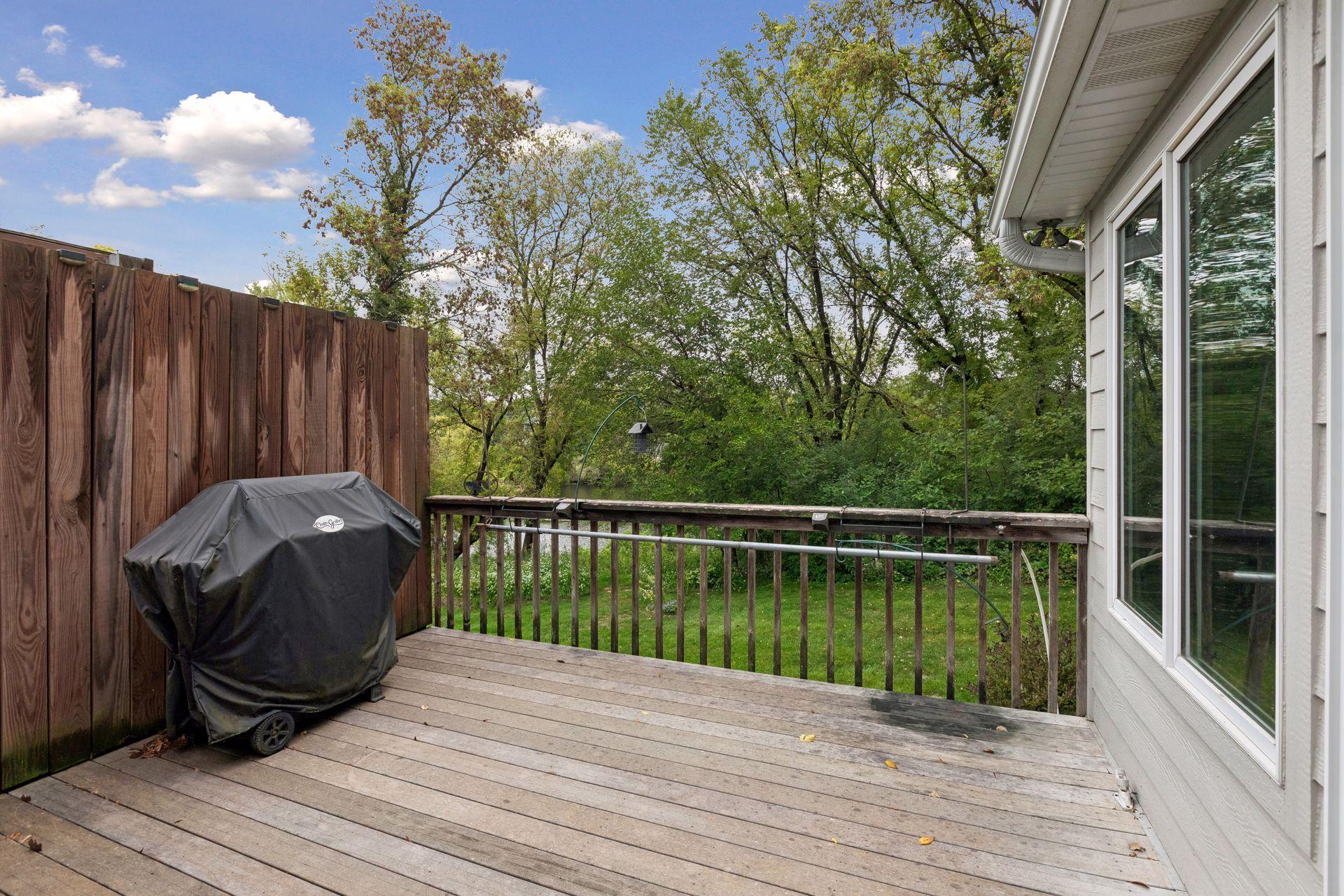 View of Residential at 695 Emerald Ridge, Roseville MN 55113, Roseville (42 of 47) - Mike Wilen | Minnesota Team Real Estate