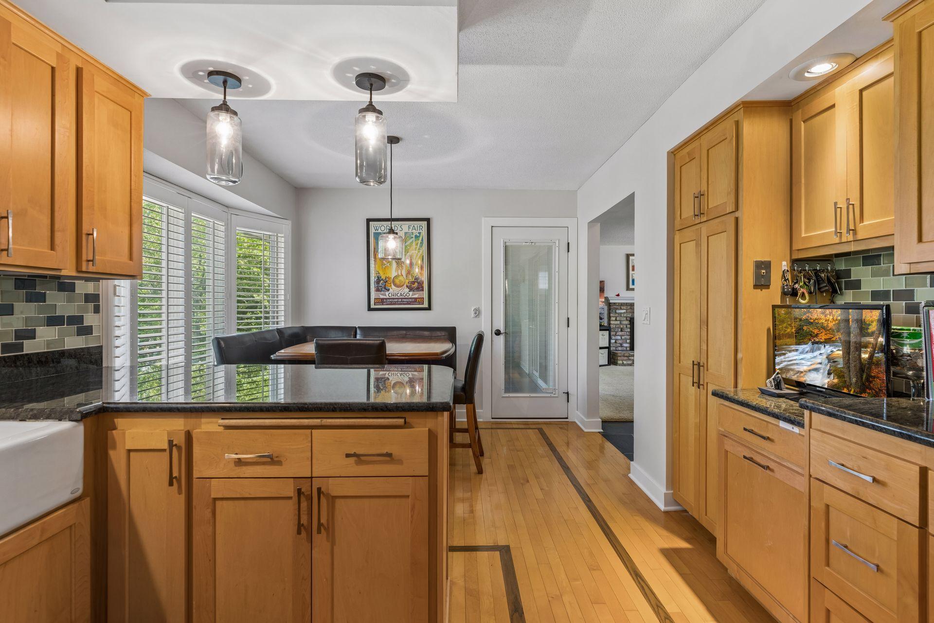 View of Residential at 6016 Eden Prairie Road, Edina MN 55436, Edina (13 of 39) - Mike Wilen | Minnesota Team Real Estate