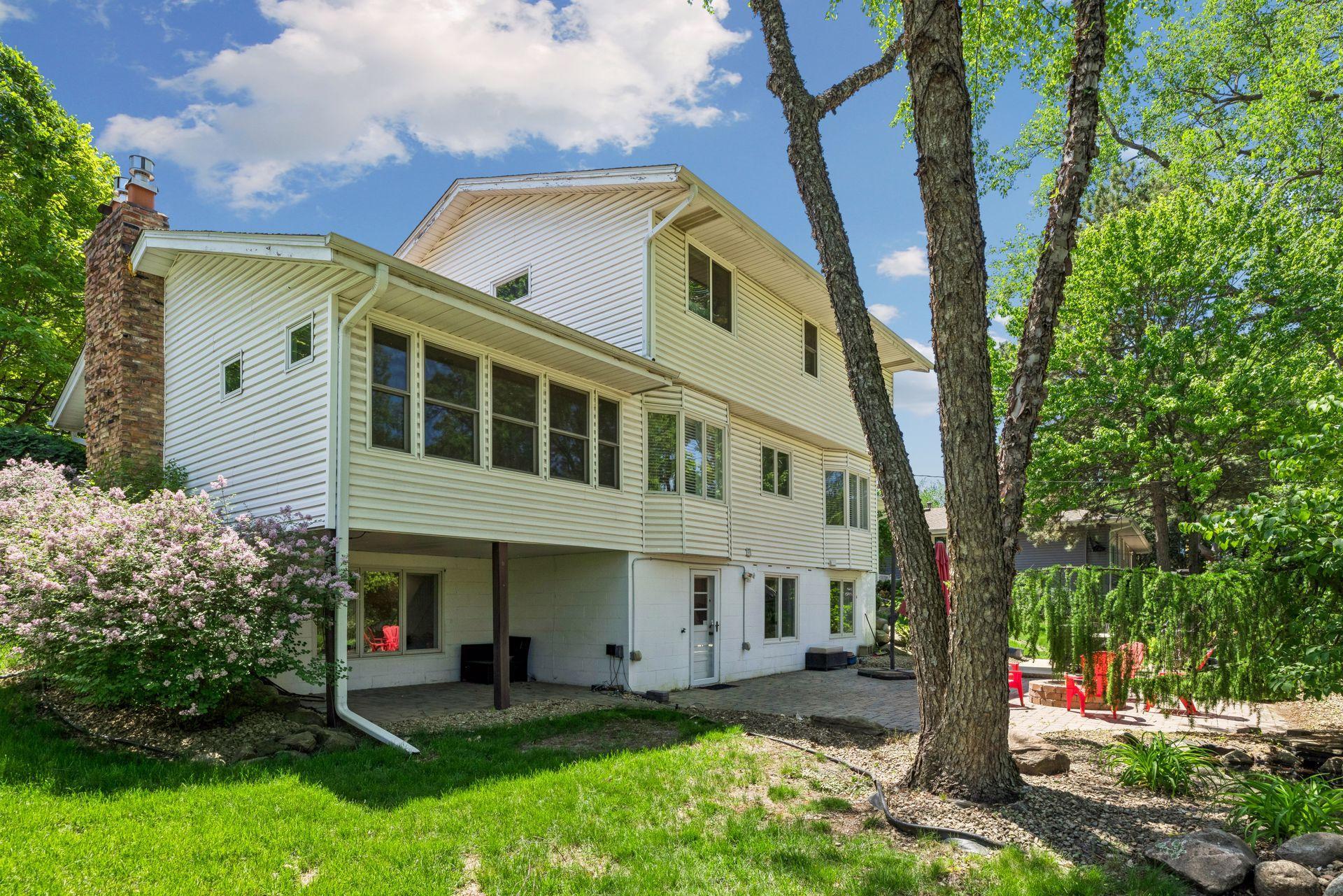 View of Residential at 6016 Eden Prairie Road, Edina MN 55436, Edina (34 of 39) - Mike Wilen | Minnesota Team Real Estate