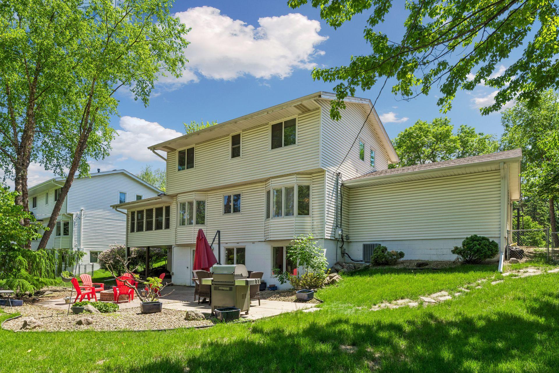 View of Residential at 6016 Eden Prairie Road, Edina MN 55436, Edina (33 of 39) - Mike Wilen | Minnesota Team Real Estate