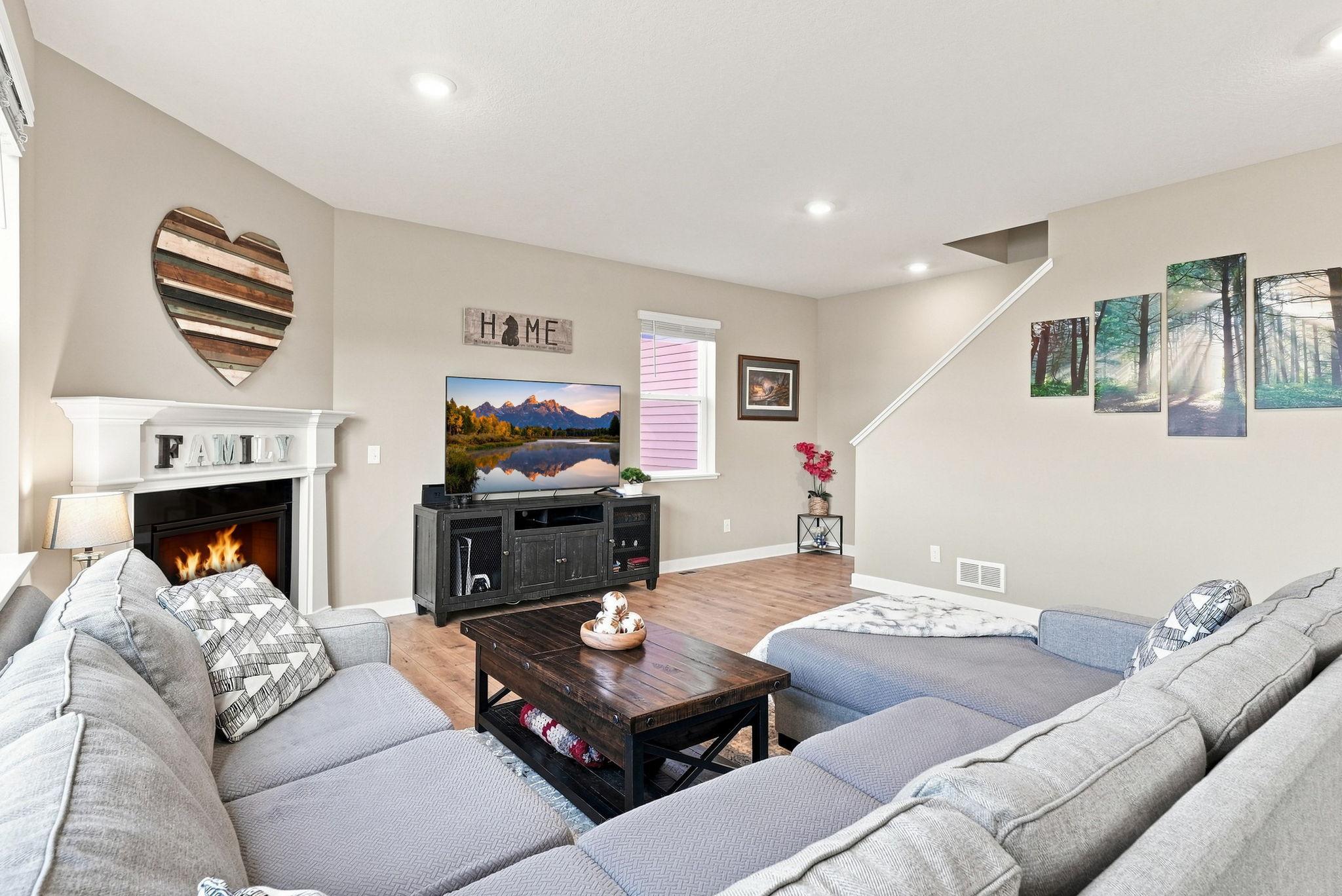 View of Residential at 11572 Pineridge Way, Dayton MN 55327, Dayton (26 of 55) - Mike Wilen | Minnesota Team Real Estate