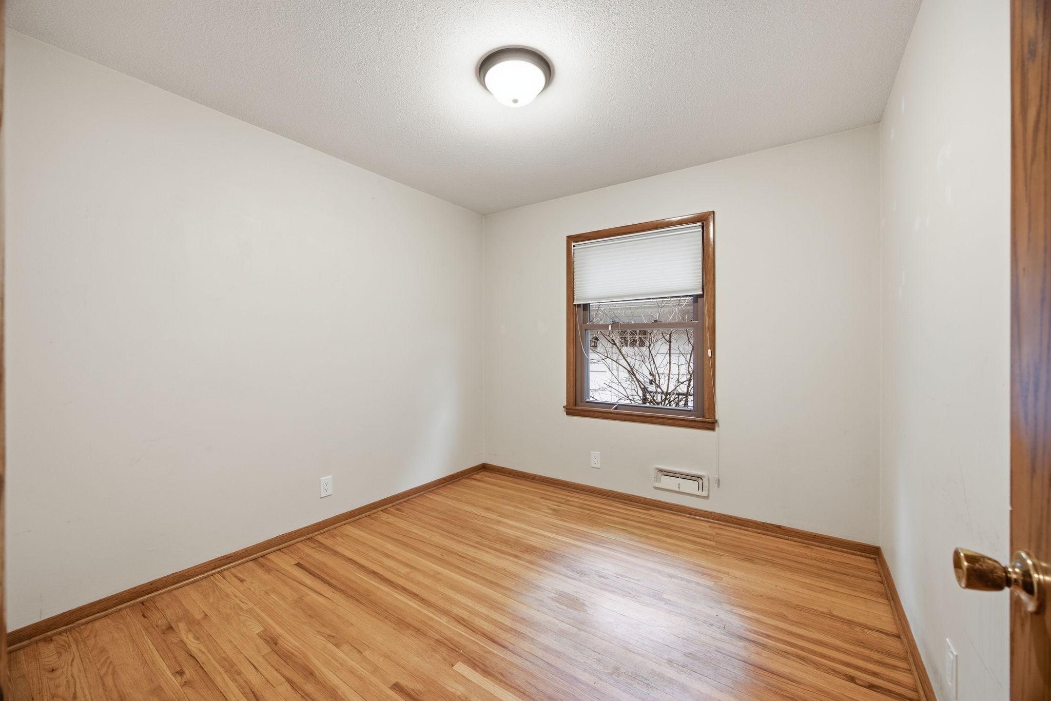 View of Residential at 7720 Edgebrook Drive, Saint Louis Park MN 55426, Saint Louis Park (18 of 39) - Mike Wilen | Minnesota Team Real Estate