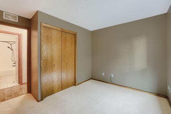 View of Residential at 8777 Jasmine Lane, Eden Prairie MN 55344, Eden Prairie (13 of 17) - Mike Wilen | Minnesota Team Real Estate