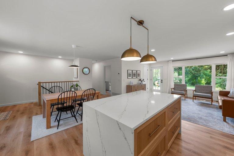 View of Residential at 8124 Mount Curve Boulevard, Brooklyn Park MN 55445, Brooklyn Park (18 of 75) - Mike Wilen | Minnesota Team Real Estate