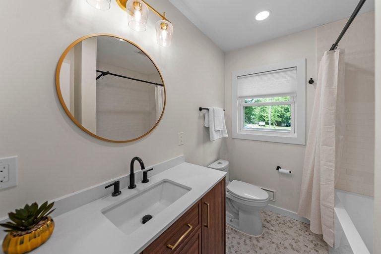 View of Residential at 8124 Mount Curve Boulevard, Brooklyn Park MN 55445, Brooklyn Park (24 of 75) - Mike Wilen | Minnesota Team Real Estate
