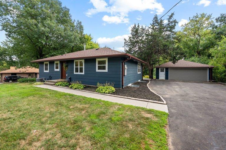 View of Residential at 8124 Mount Curve Boulevard, Brooklyn Park MN 55445, Brooklyn Park (60 of 75) - Mike Wilen | Minnesota Team Real Estate