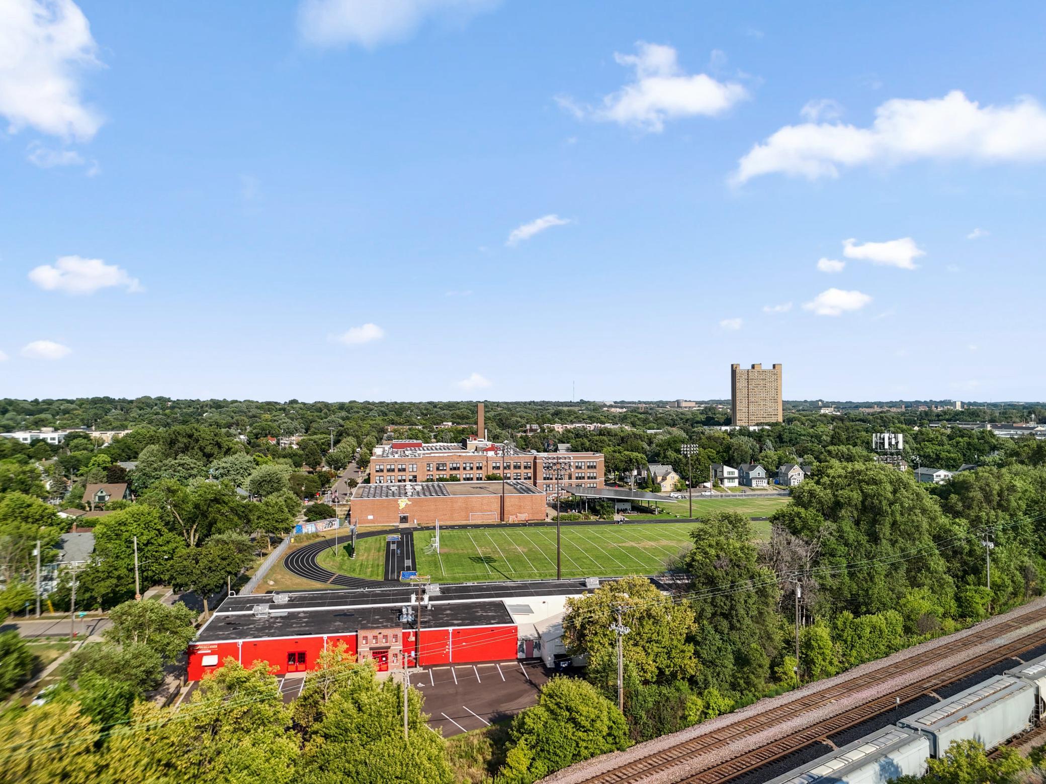 View of Residential at 709 24th Avenue, Minneapolis MN 55418, Minneapolis (32 of 35) - Mike Wilen | Minnesota Team Real Estate