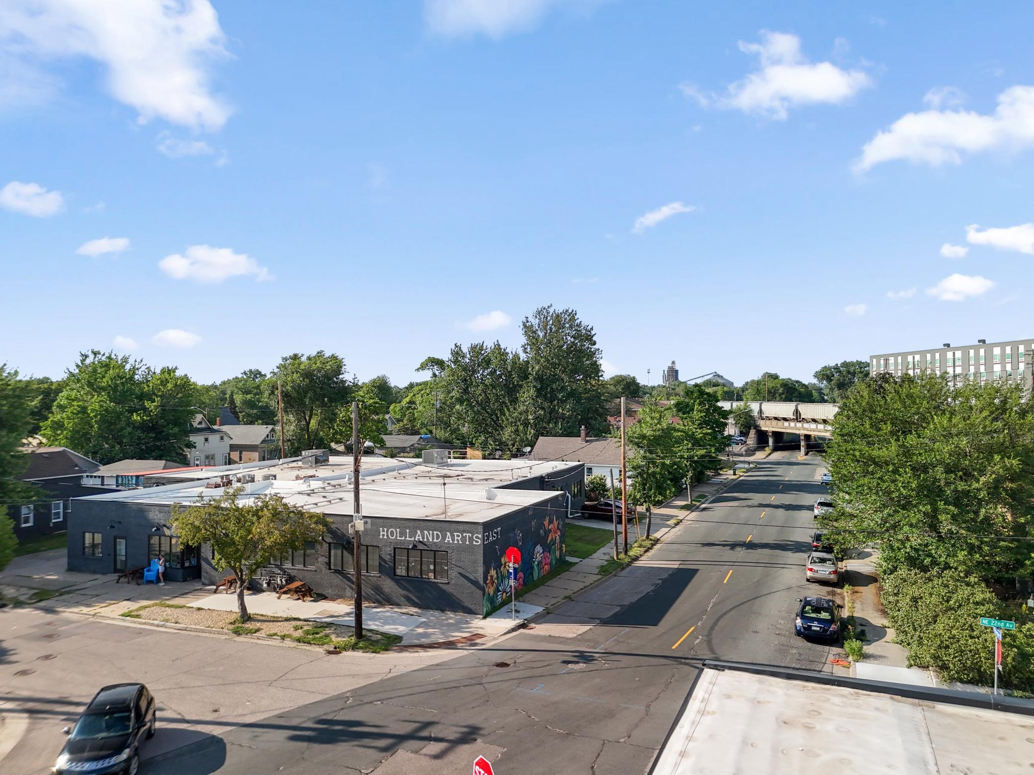 View of Residential at 709 24th Avenue, Minneapolis MN 55418, Minneapolis (29 of 35) - Mike Wilen | Minnesota Team Real Estate