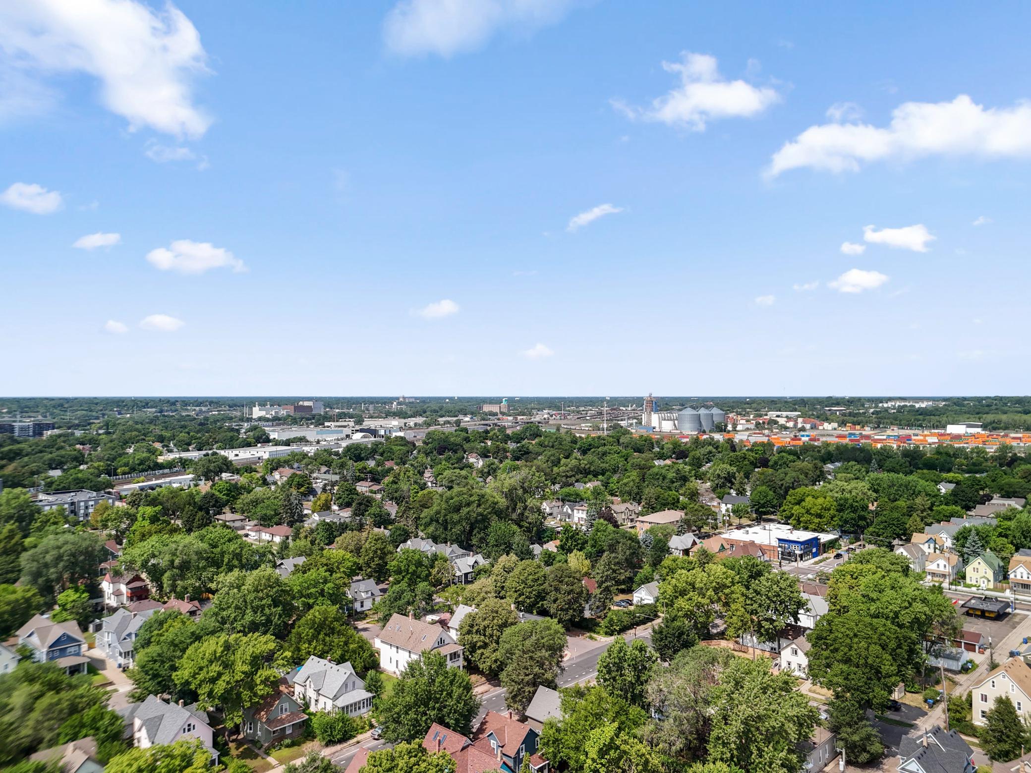 View of Residential at 709 24th Avenue, Minneapolis MN 55418, Minneapolis (33 of 35) - Mike Wilen | Minnesota Team Real Estate
