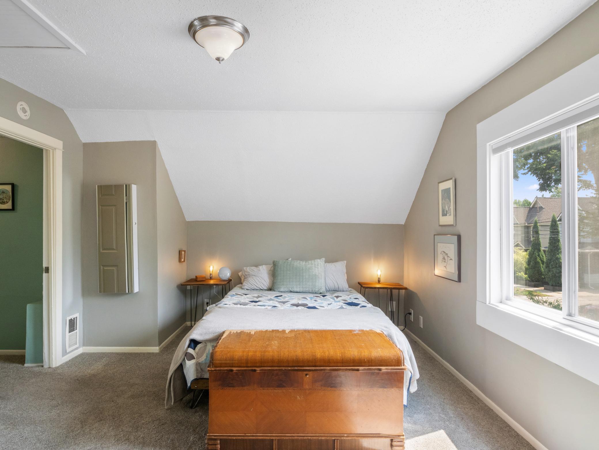 View of Residential at 709 24th Avenue, Minneapolis MN 55418, Minneapolis (21 of 35) - Mike Wilen | Minnesota Team Real Estate