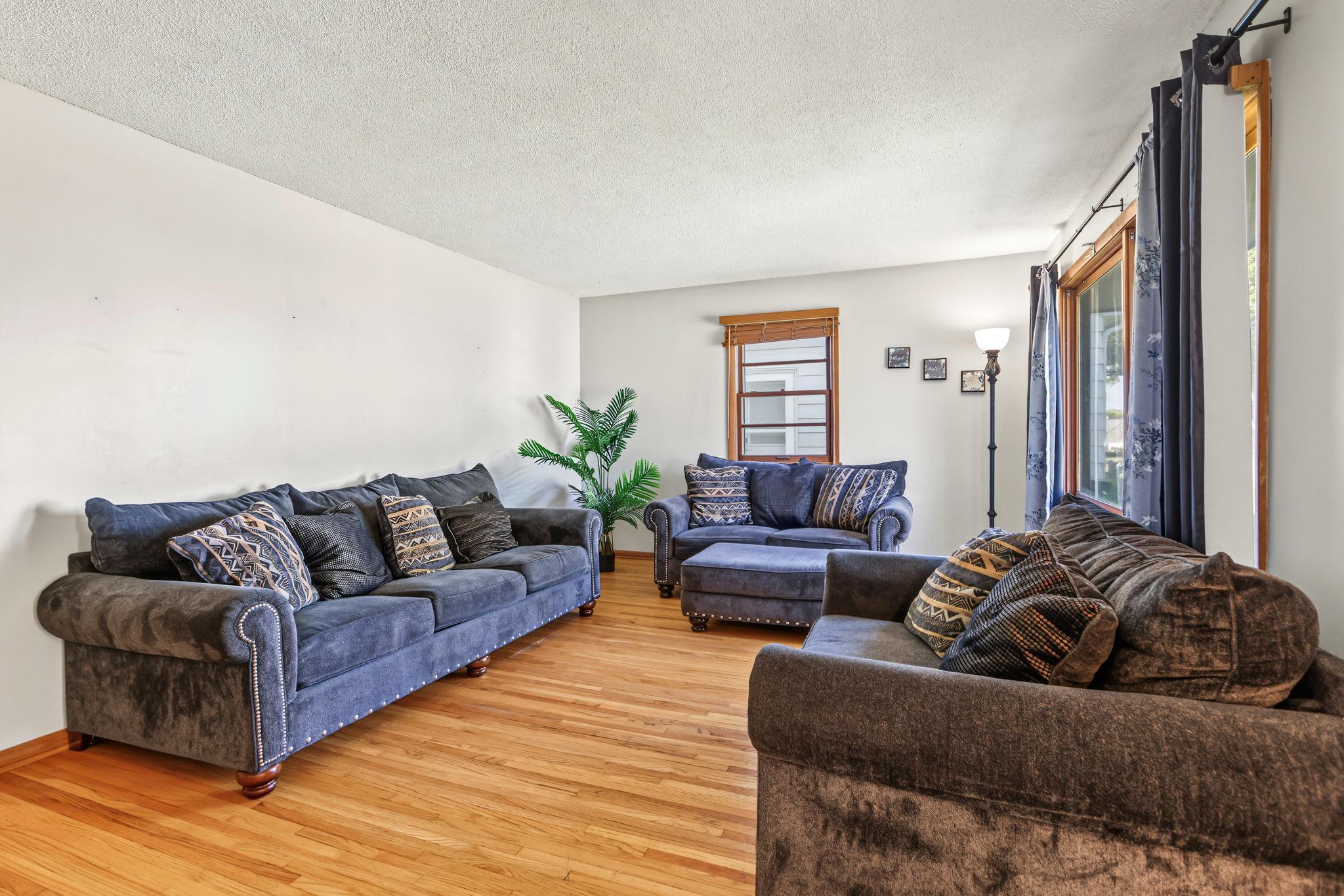 View of Residential at 3401 Mcnair Drive, Robbinsdale MN 55422, Robbinsdale (6 of 13) - Mike Wilen | Minnesota Team Real Estate