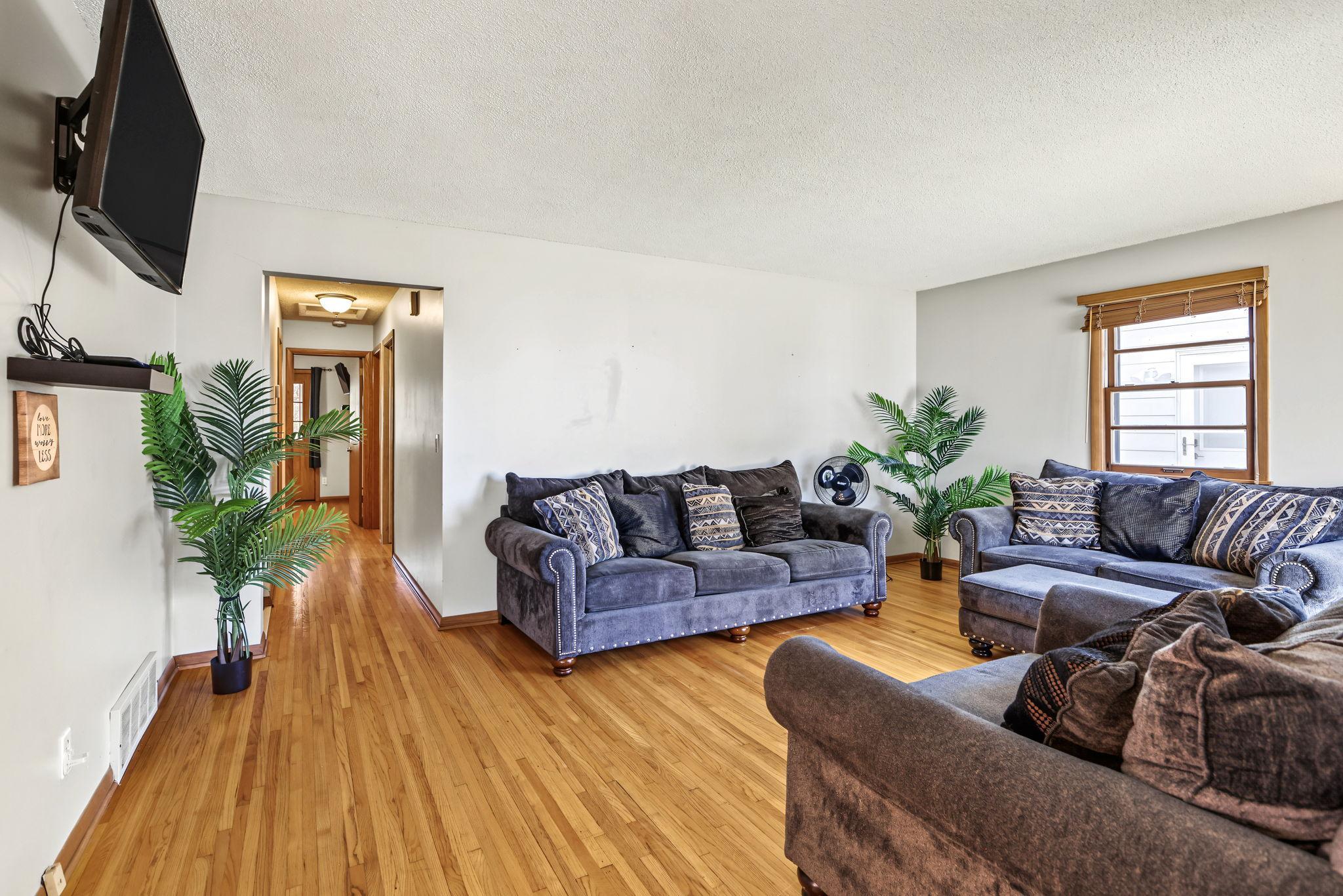 View of Residential at 3401 Mcnair Drive, Robbinsdale MN 55422, Robbinsdale (5 of 13) - Mike Wilen | Minnesota Team Real Estate