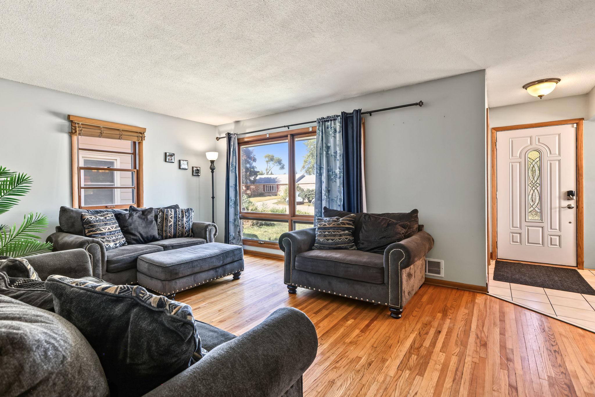 View of Residential at 3401 Mcnair Drive, Robbinsdale MN 55422, Robbinsdale (4 of 13) - Mike Wilen | Minnesota Team Real Estate