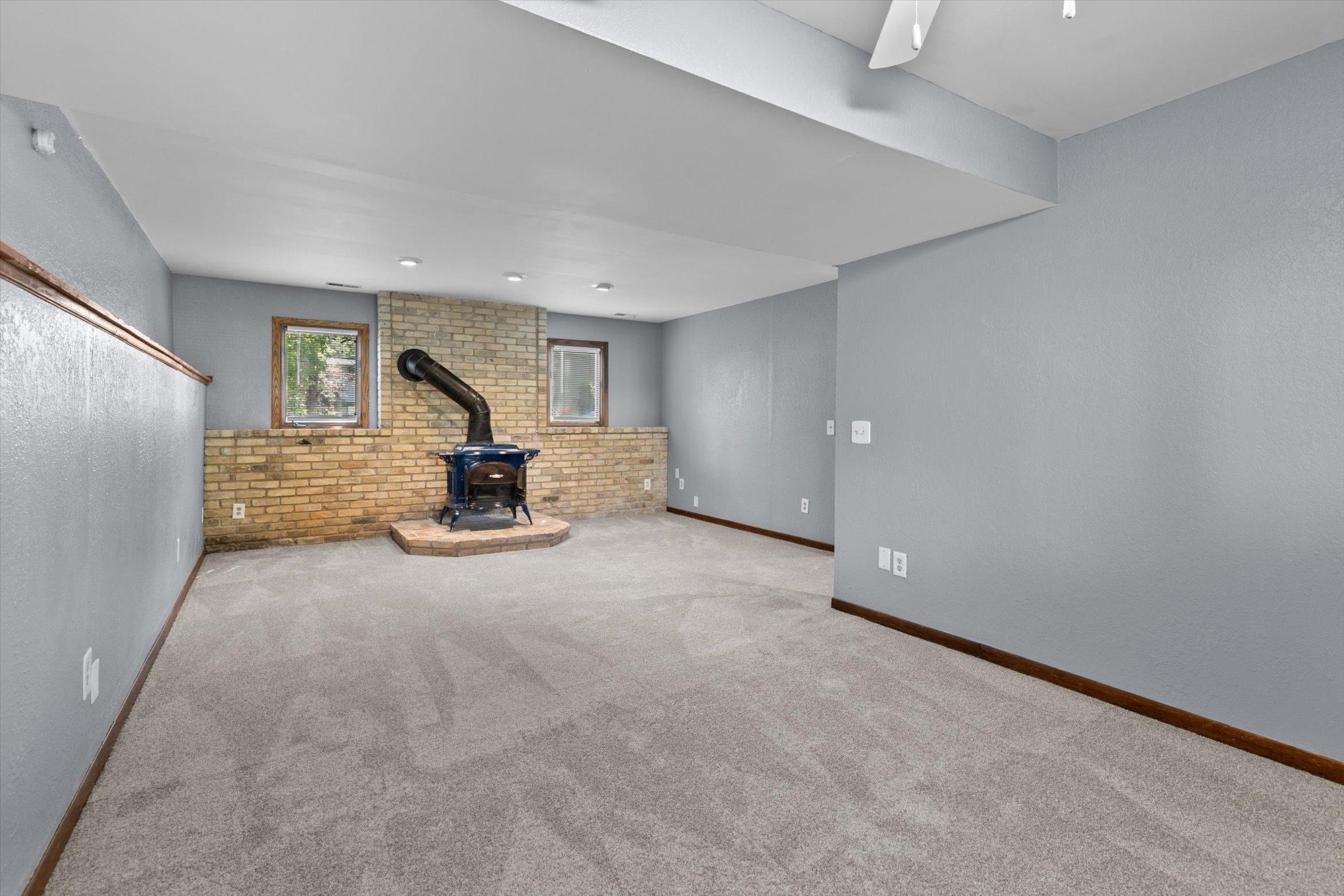 View of Residential at 677 California Avenue, Saint Paul MN 55106, Saint Paul (29 of 35) - Mike Wilen | Minnesota Team Real Estate